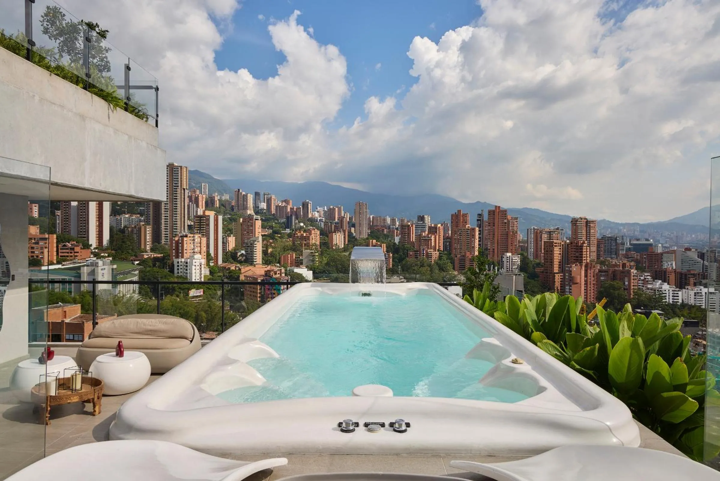 Swimming pool in Wake Living