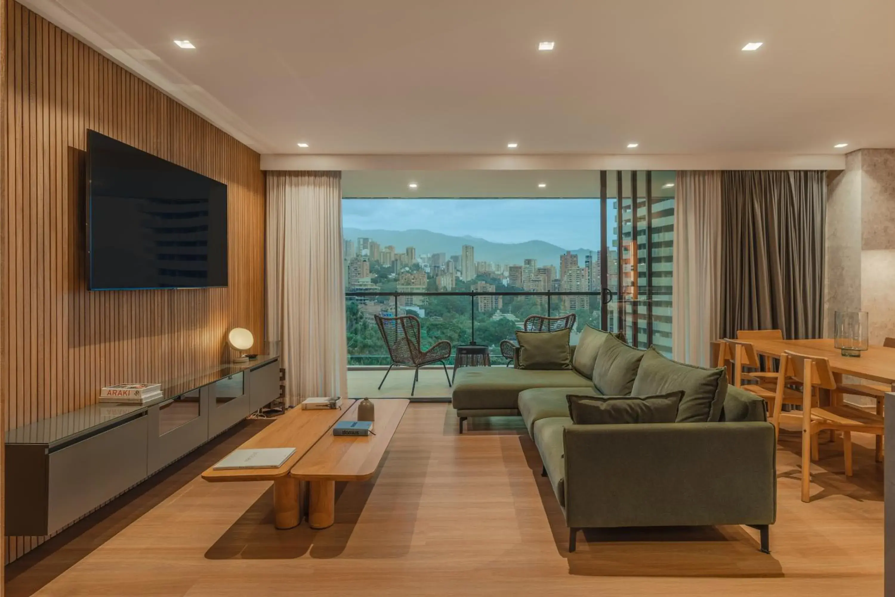 One-Bedroom Apartment with View in Wake Living One-Bedroom Apartment with View in Wake Living