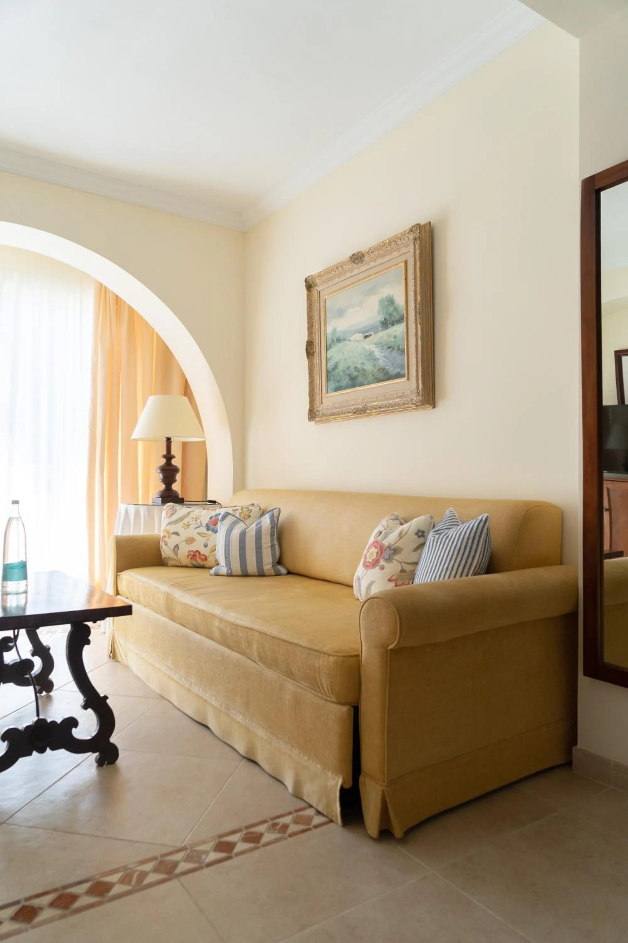 Bed in Hotel Bon Sol Resort & Spa