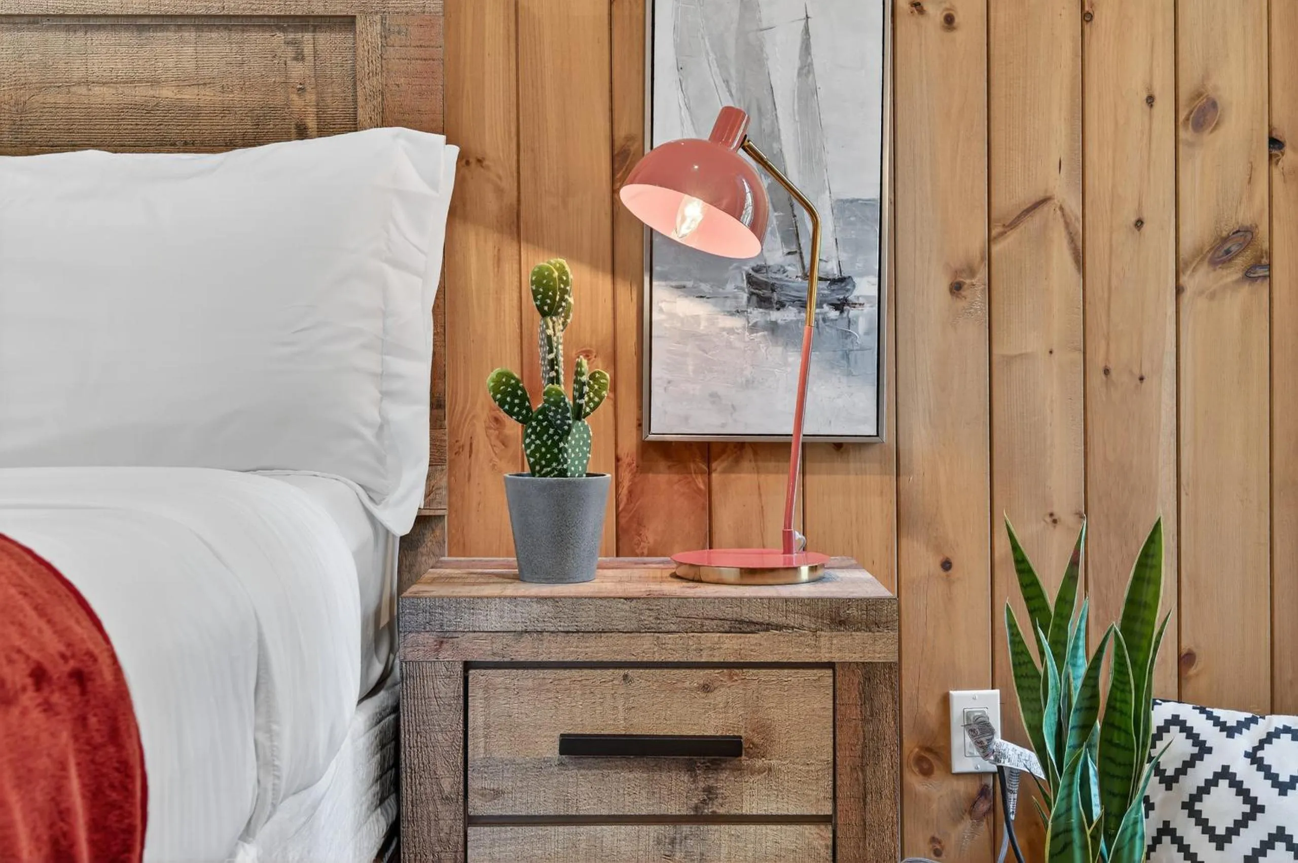 Bed in Domaine Rivière Sacacomie Chalets et Bed and Breakfast -Manoir Canergie