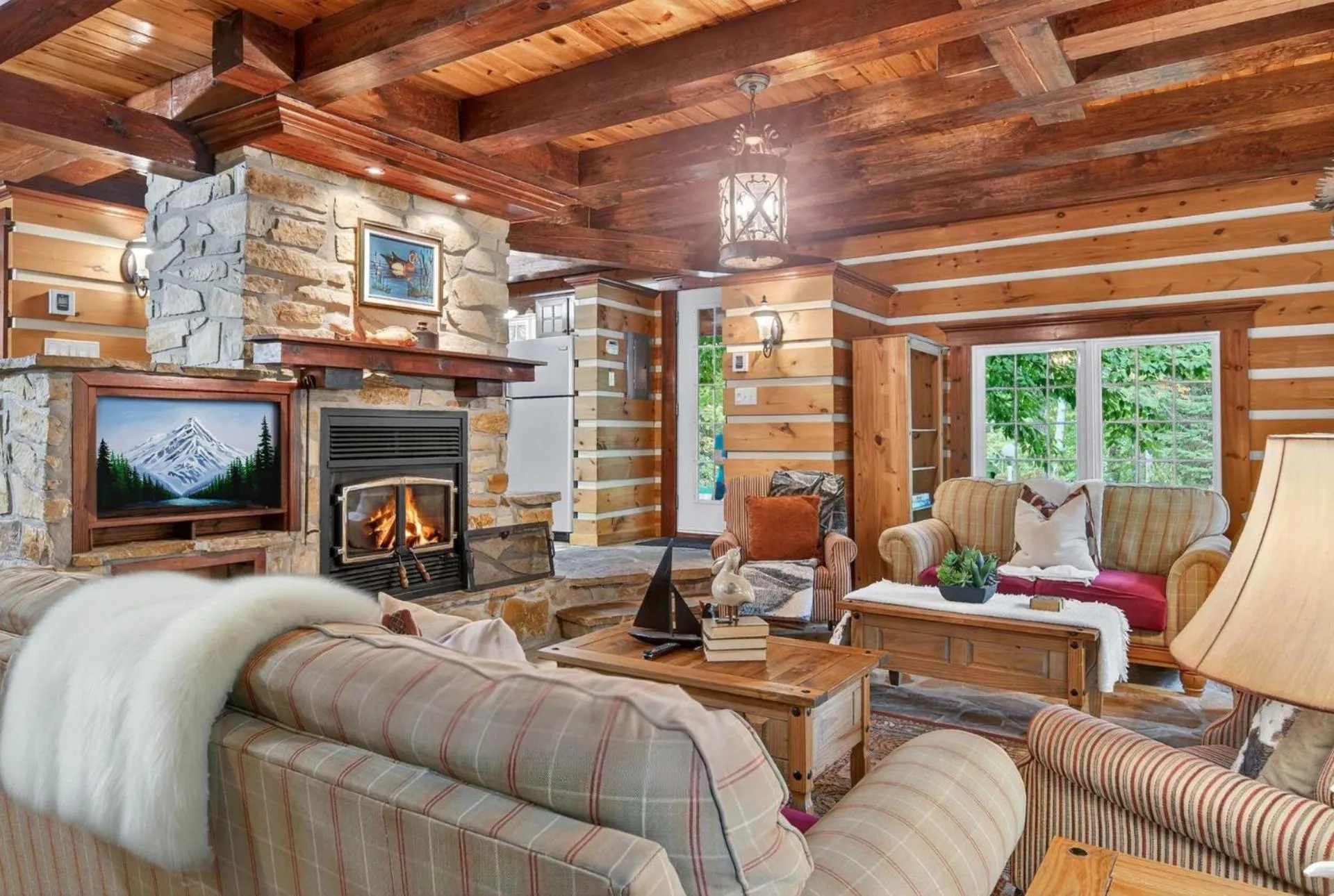 Domaine Rivière Sacacomie Chalets et Bed and Breakfast -Manoir Canergie