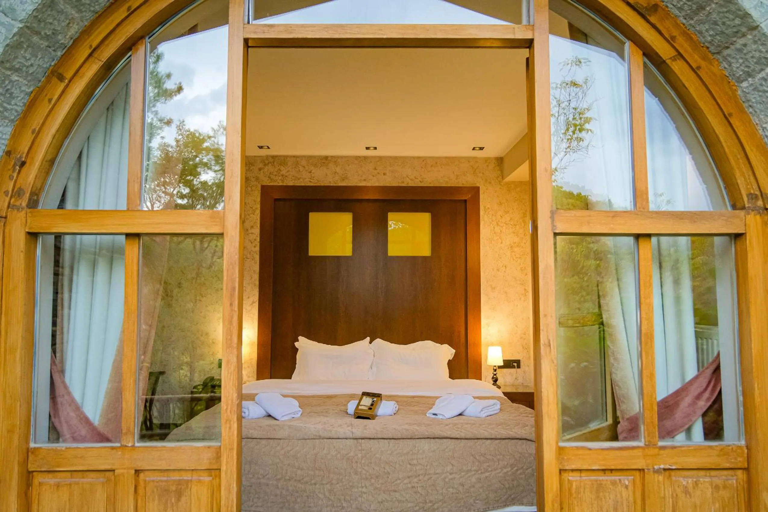 Photo of the whole room, Bed in Kipi Mountain Resort