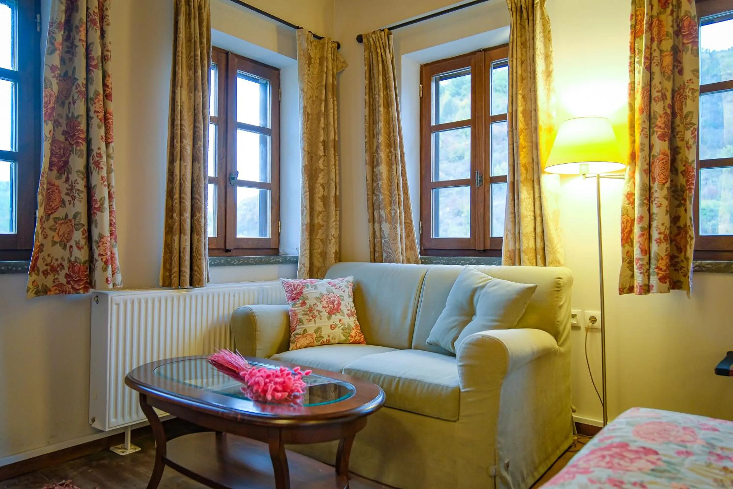 Seating area in Kipi Mountain Resort