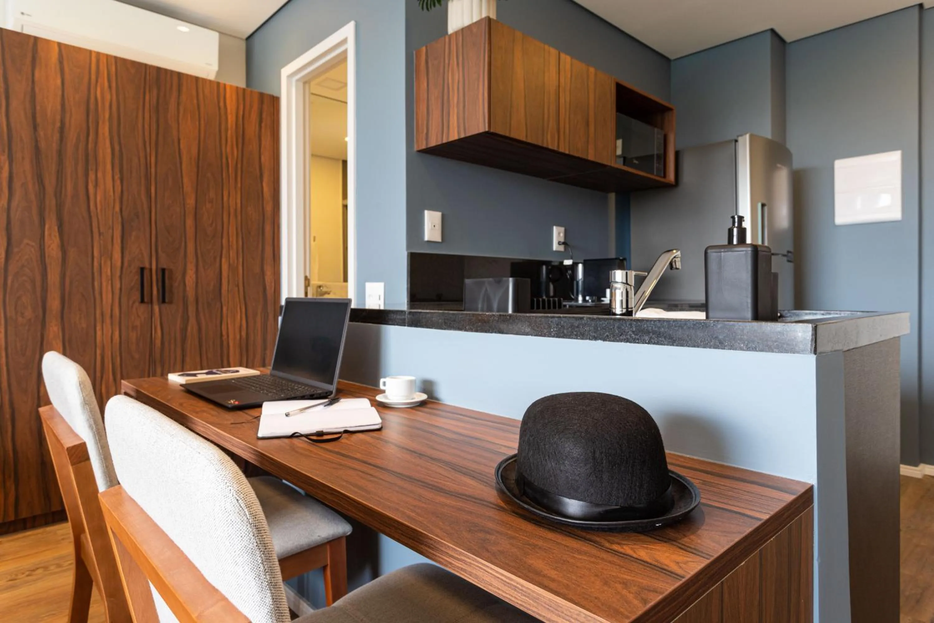 Day in Charlie Jockey Pinheiros