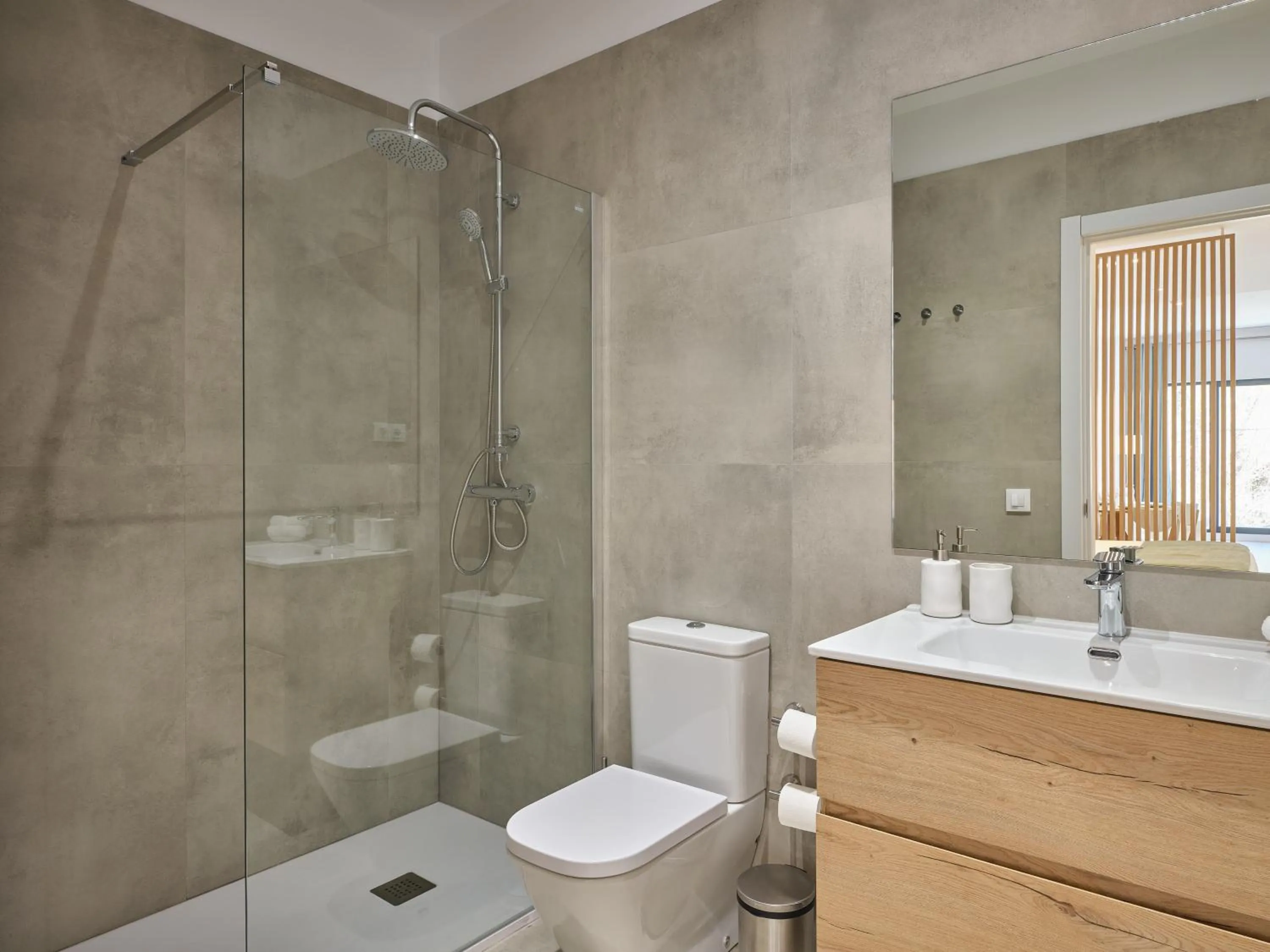 Bathroom in Paseo Suites Hotel