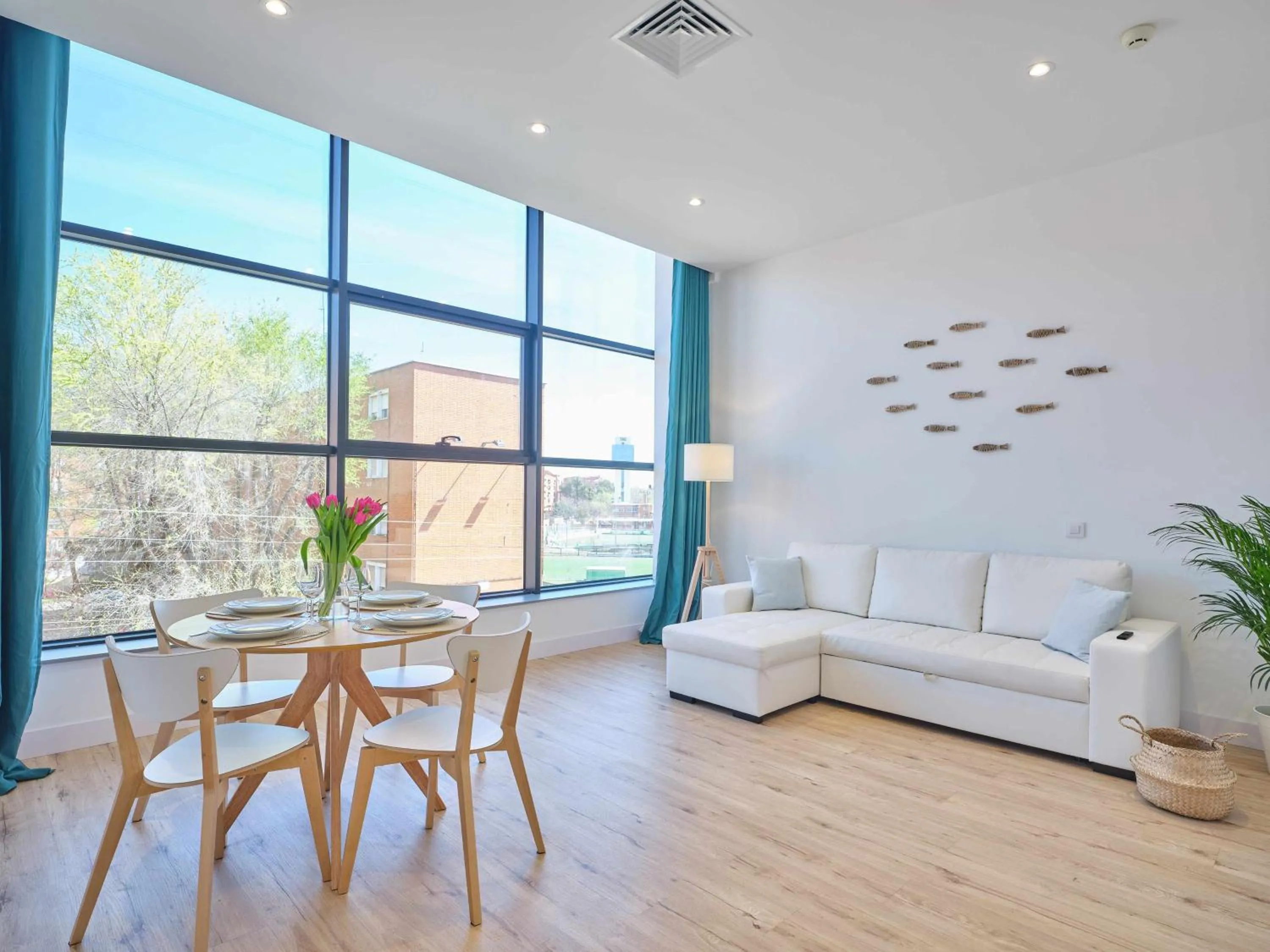 Living room in Paseo Suites Hotel