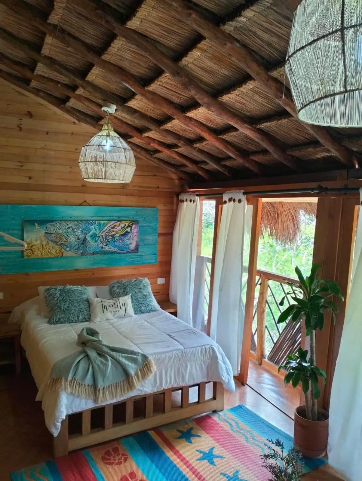 Bed in Cristal Blue Barú