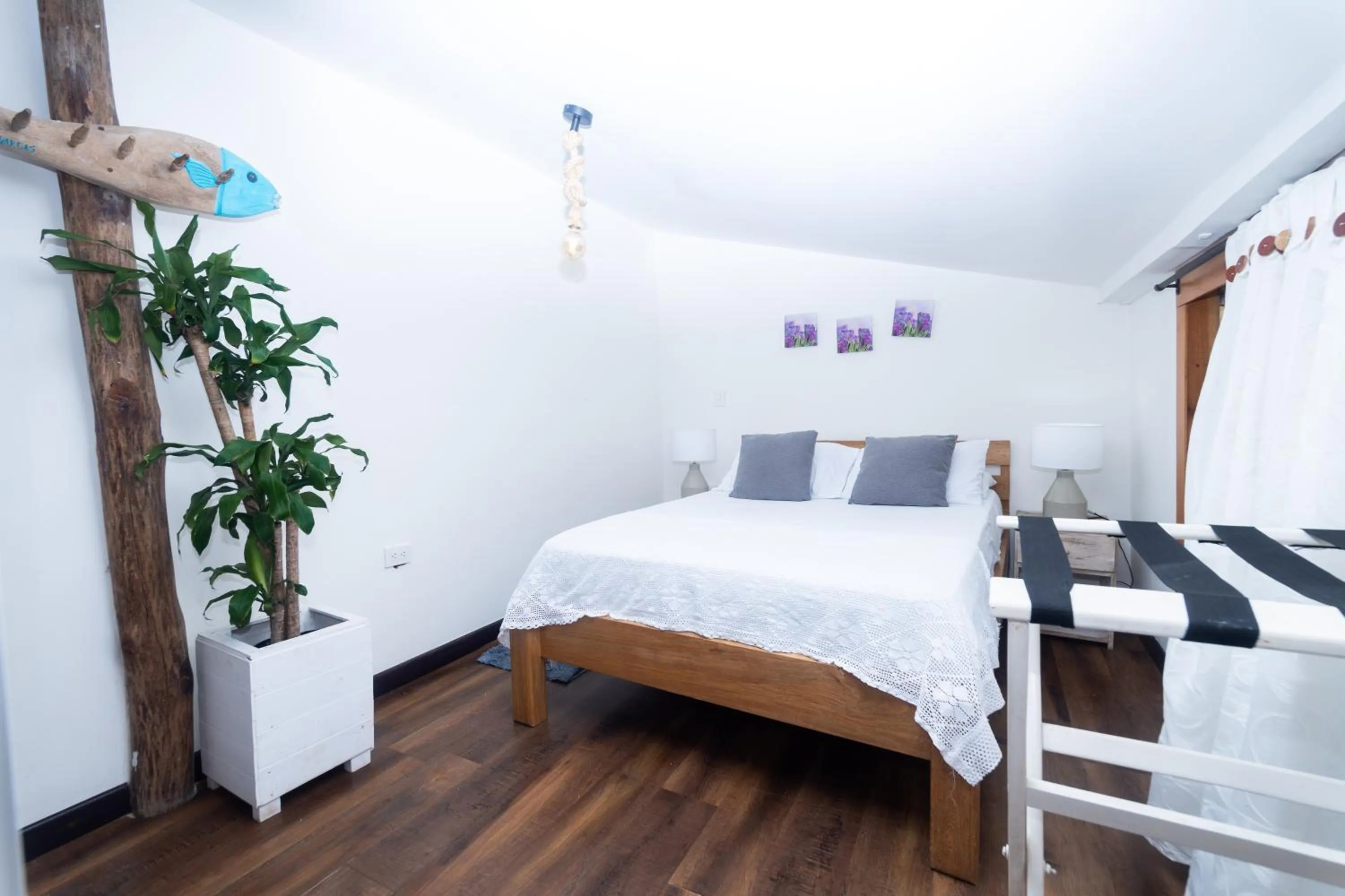 Bed in Cristal Blue Barú