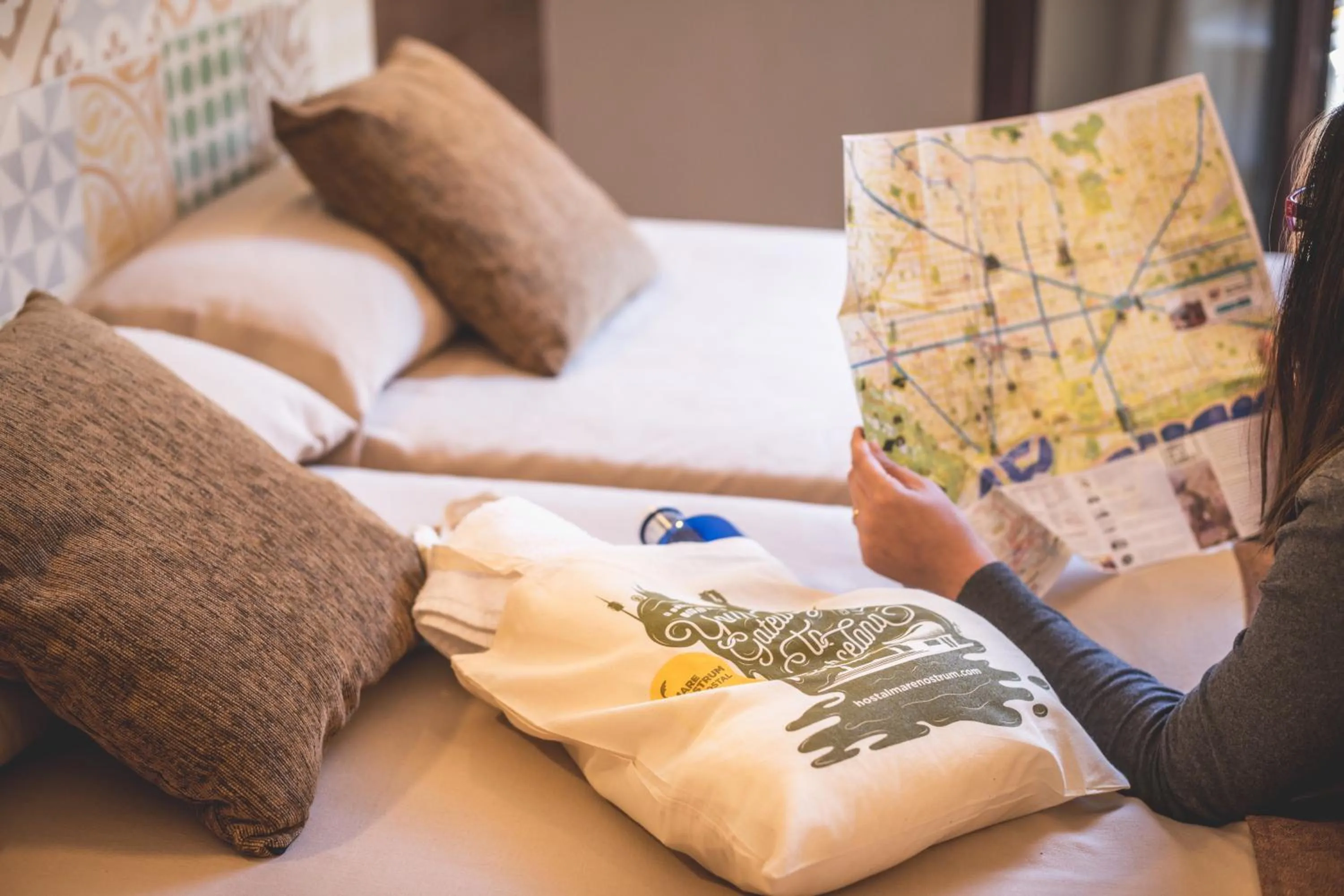 Decorative detail, Bed in Hostal Marenostrum
