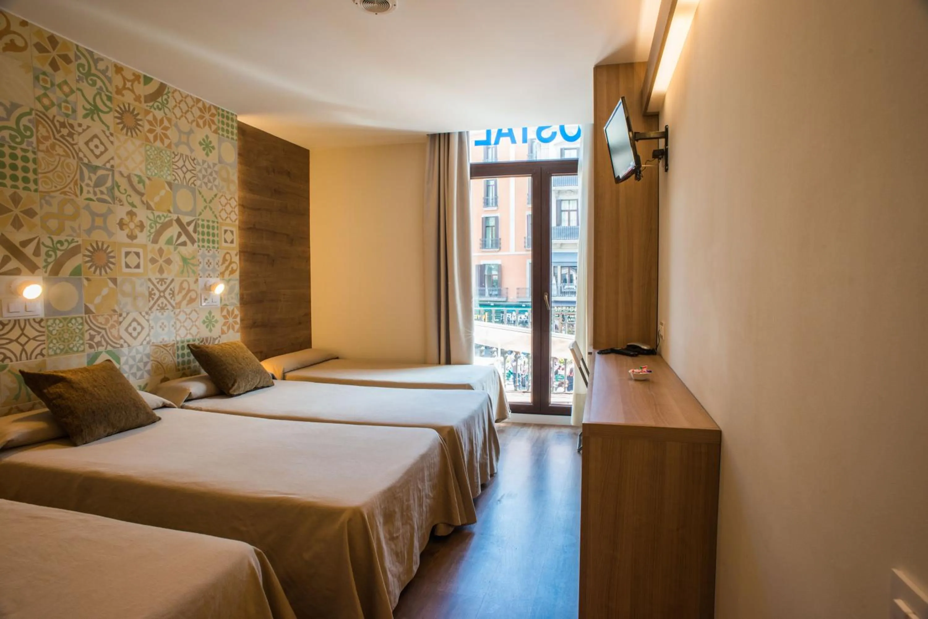 Bed in Hostal Marenostrum