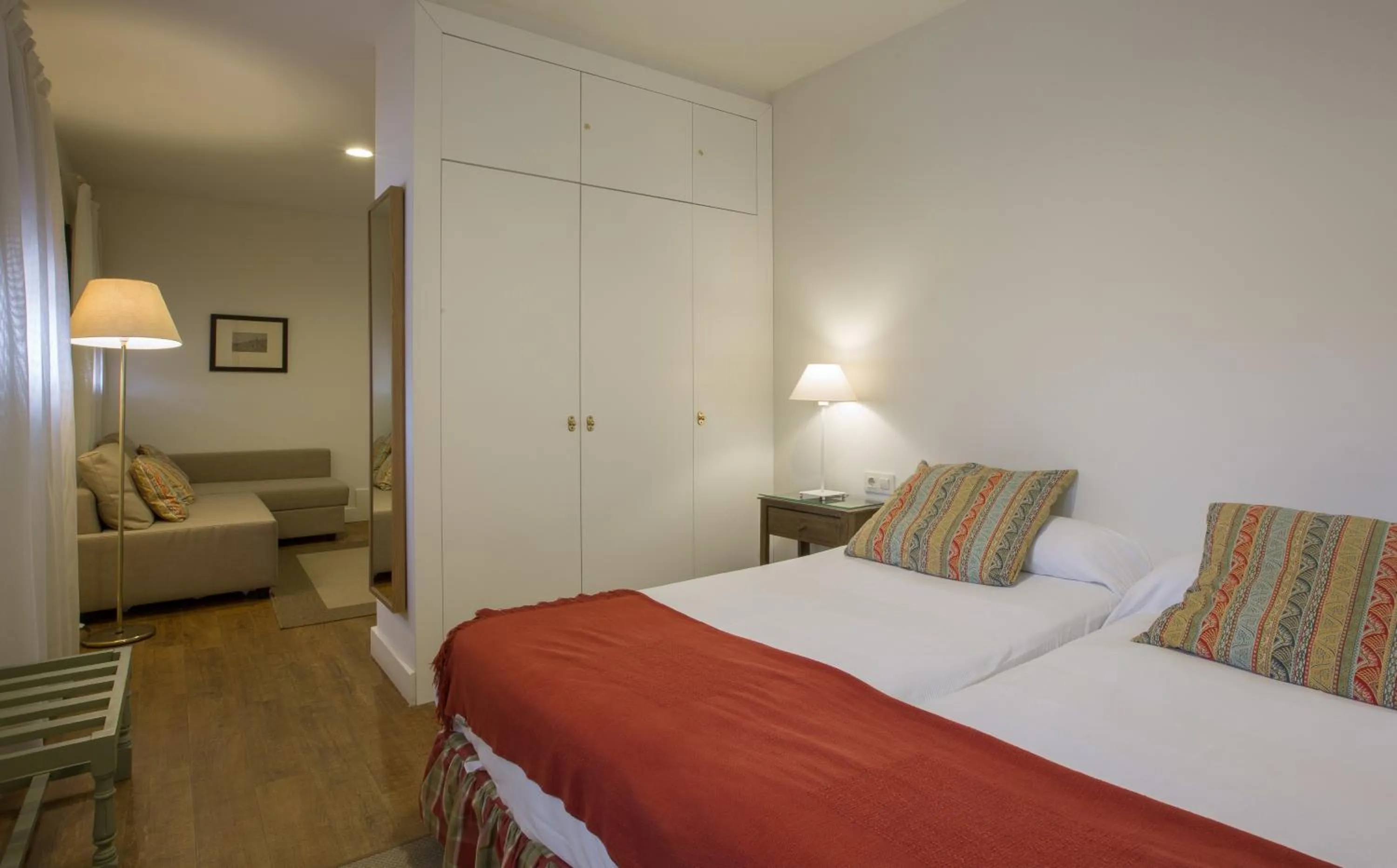 Photo of the whole room, Bed in Hotel Alcántara