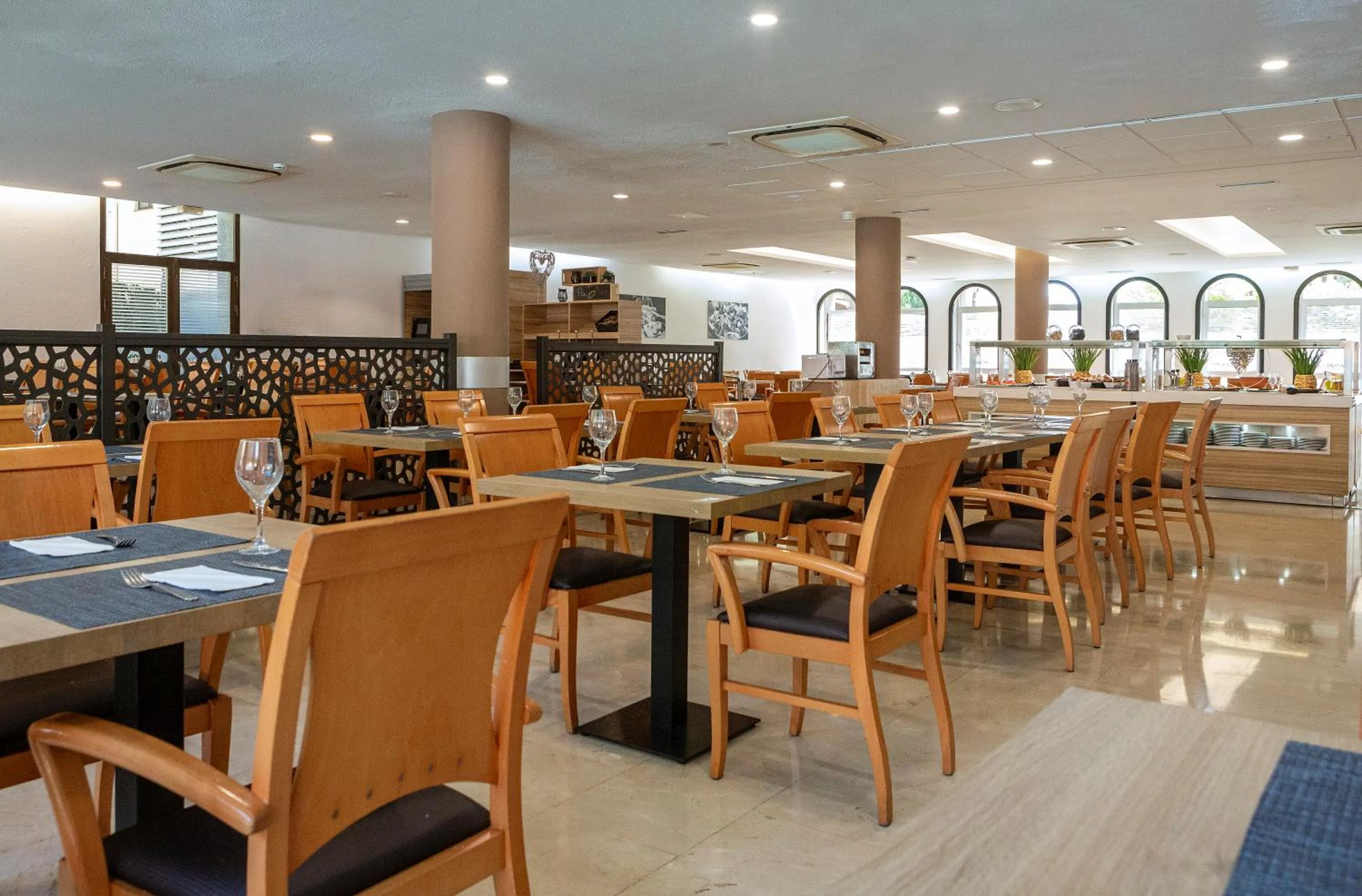 Restaurant/places to eat in Medplaya Hotel Monterrey