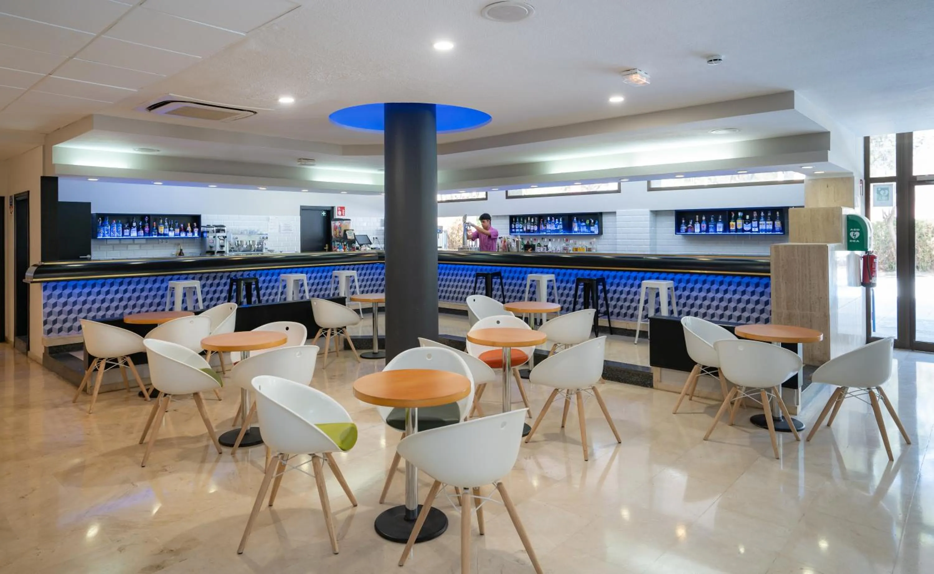 Lounge or bar in Medplaya Hotel Monterrey