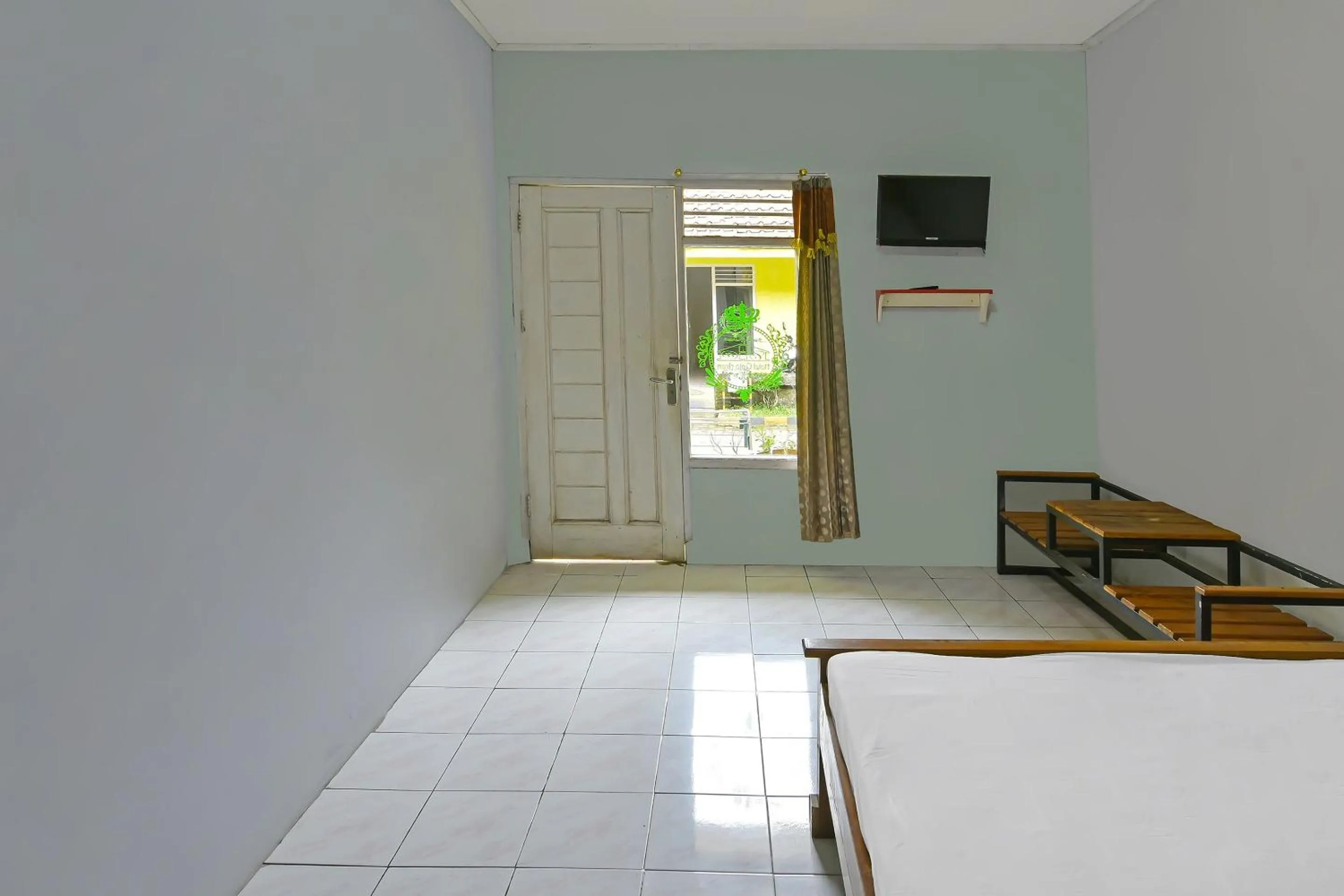 Bedroom, Bed in Hotel O Cipto Arum