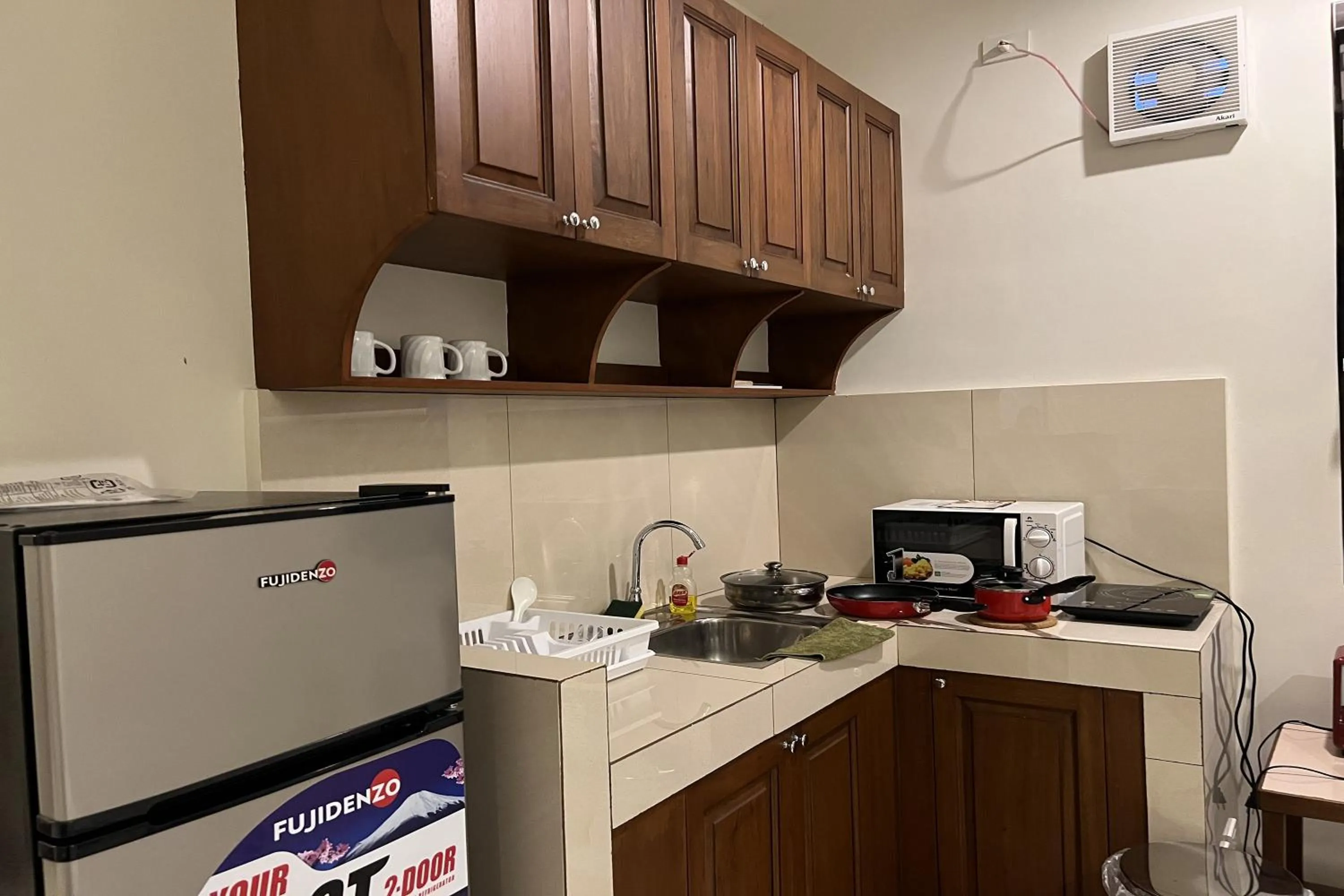 Kitchen or kitchenette in Verjandel Residences