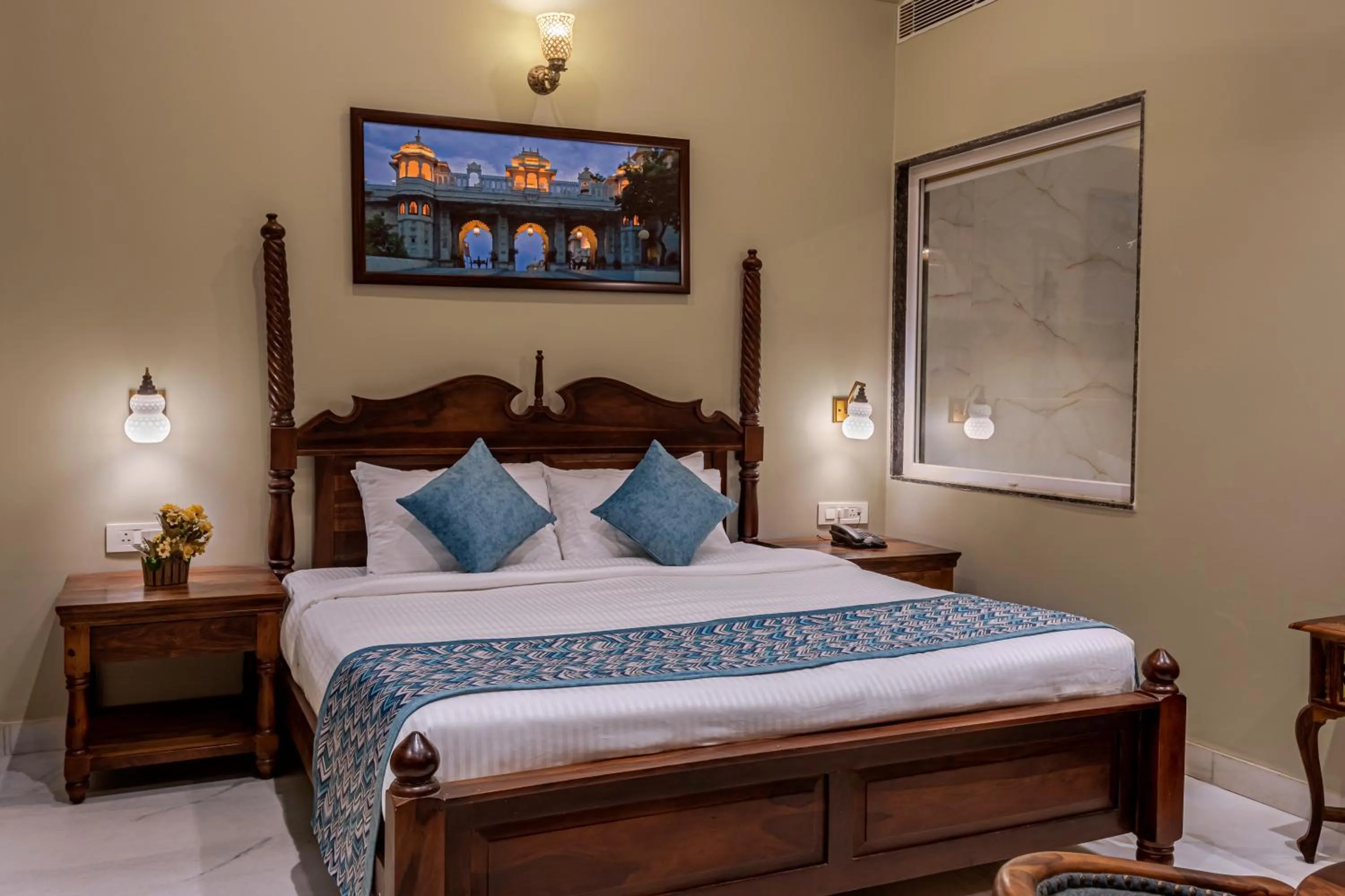 Bedroom, Bed in Rawla Sagrun kumbhalgarh