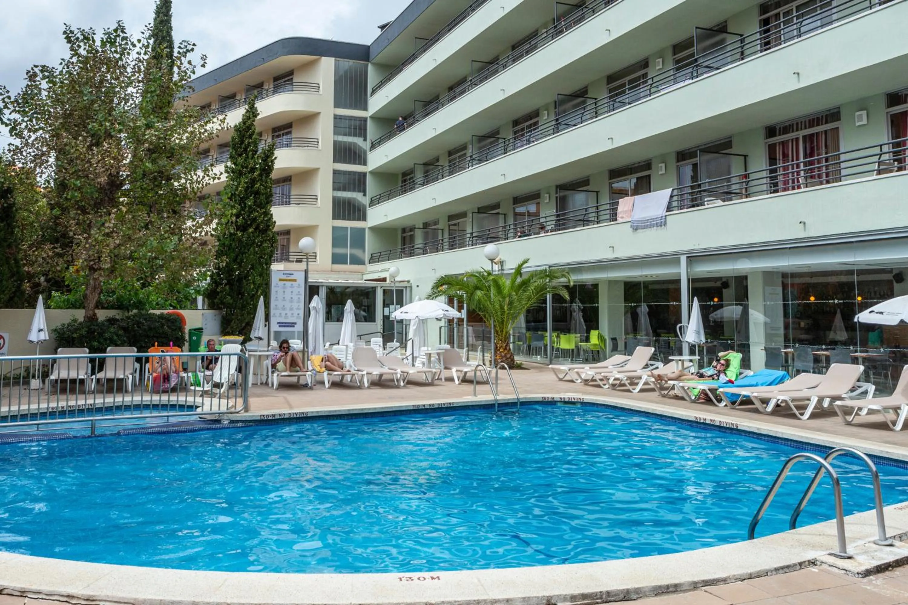 Property building in Medplaya Aparthotel Esmeraldas