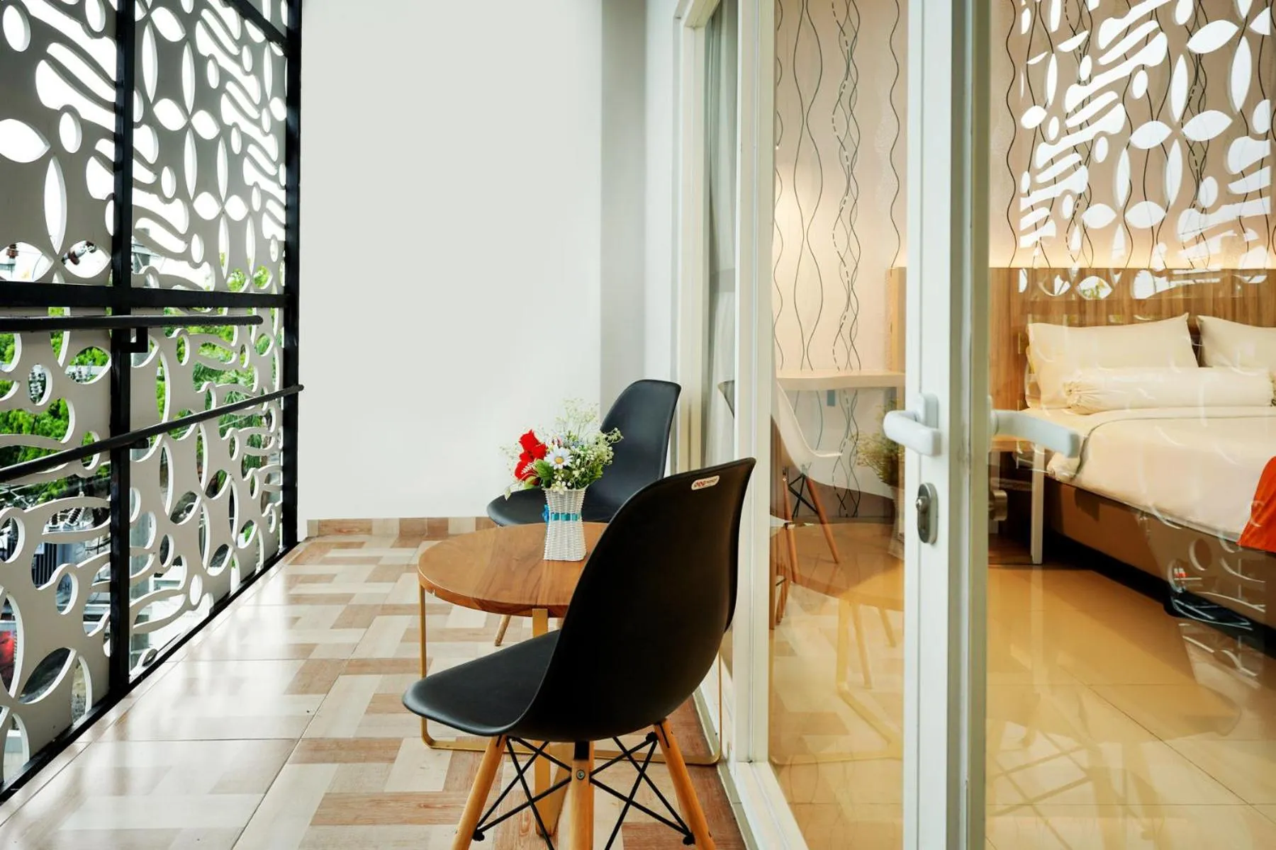 Balcony/Terrace, Bed in Front One Hotel Sragen