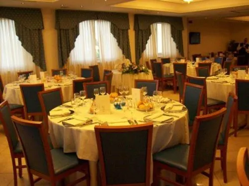 Restaurant/places to eat in HOTEL CONCORDE