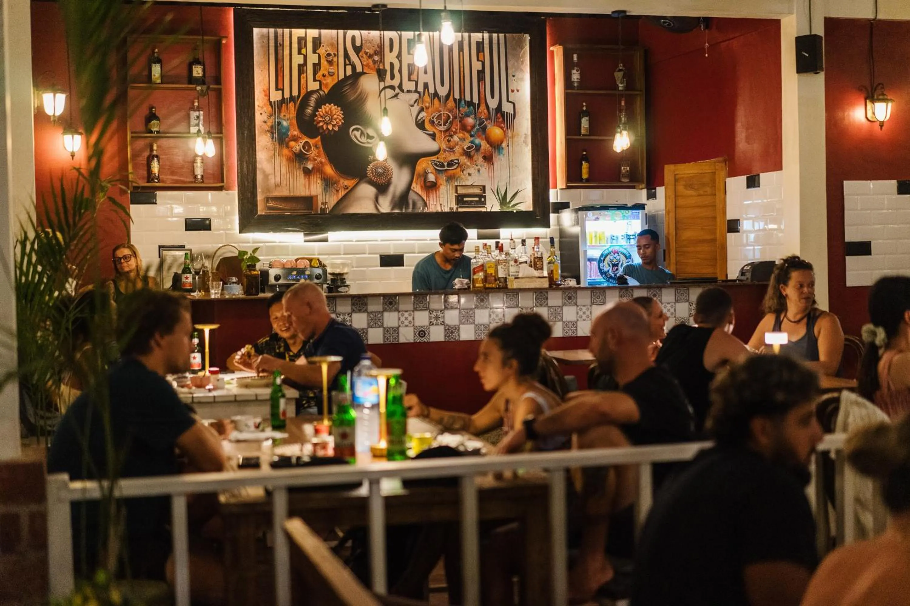 Restaurant/places to eat in Kubuwatu Boutique Accommodation