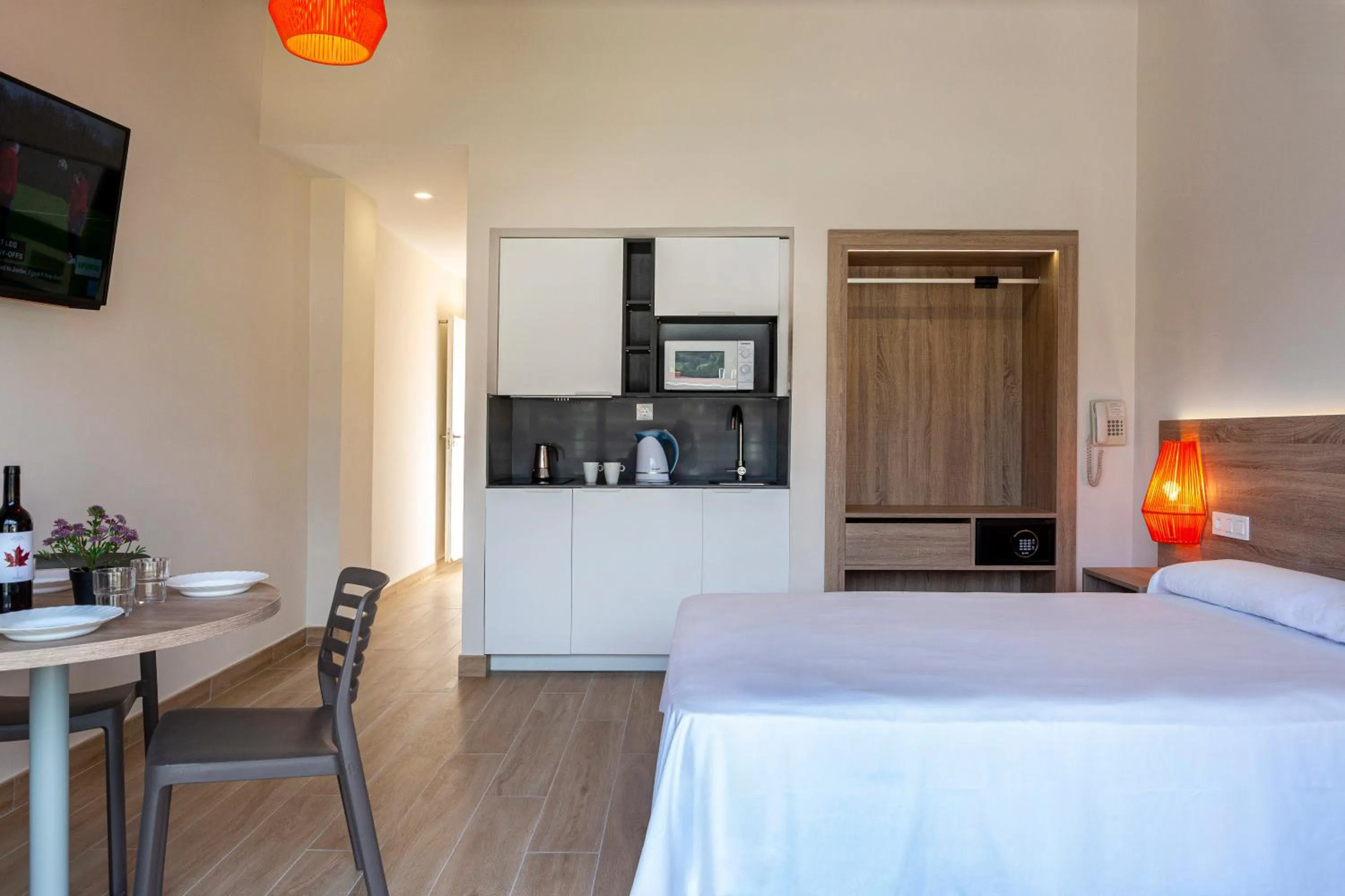 Bed in Medplaya Aparthotel Sant Eloi