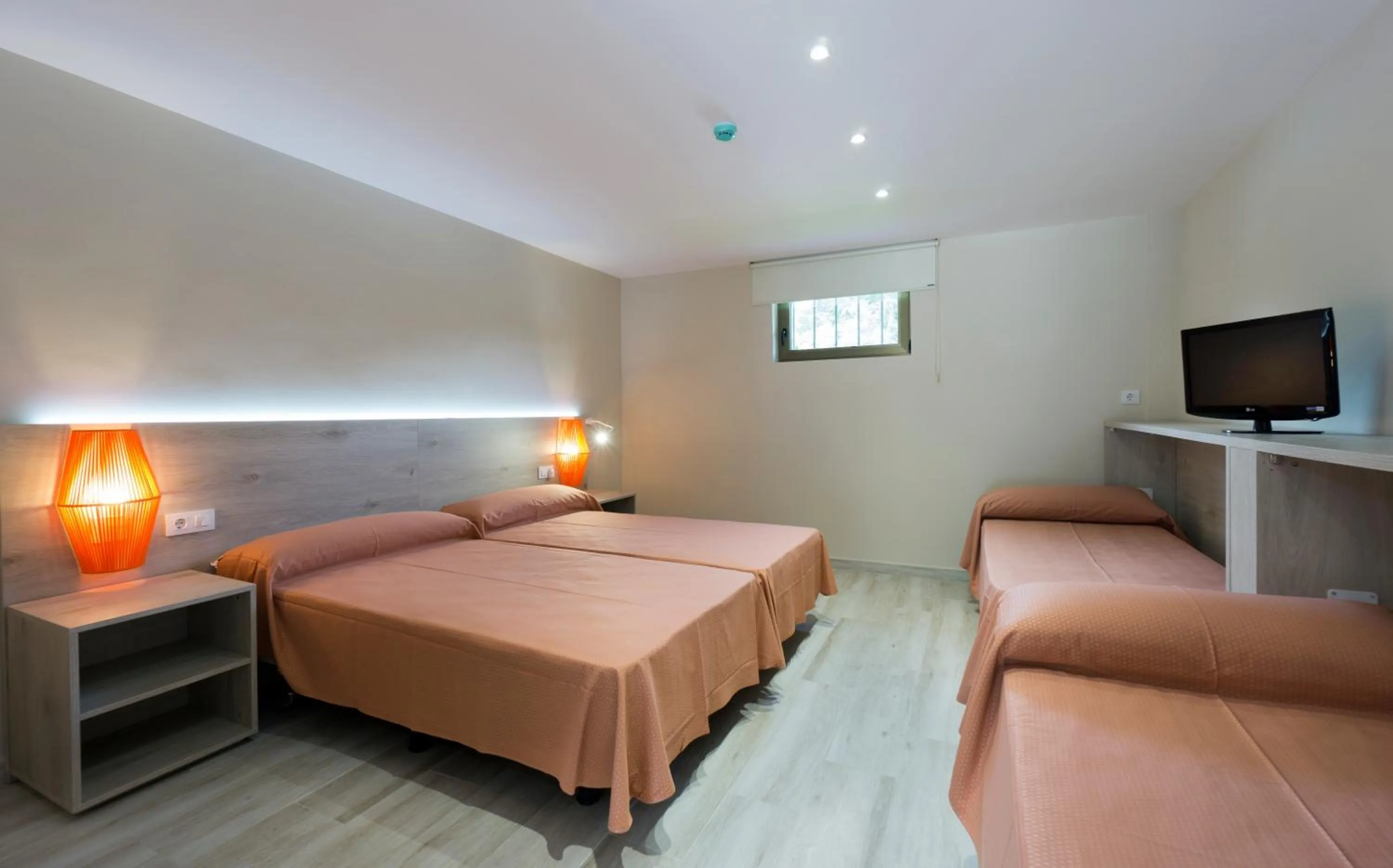 Bed in Medplaya Aparthotel Sant Eloi