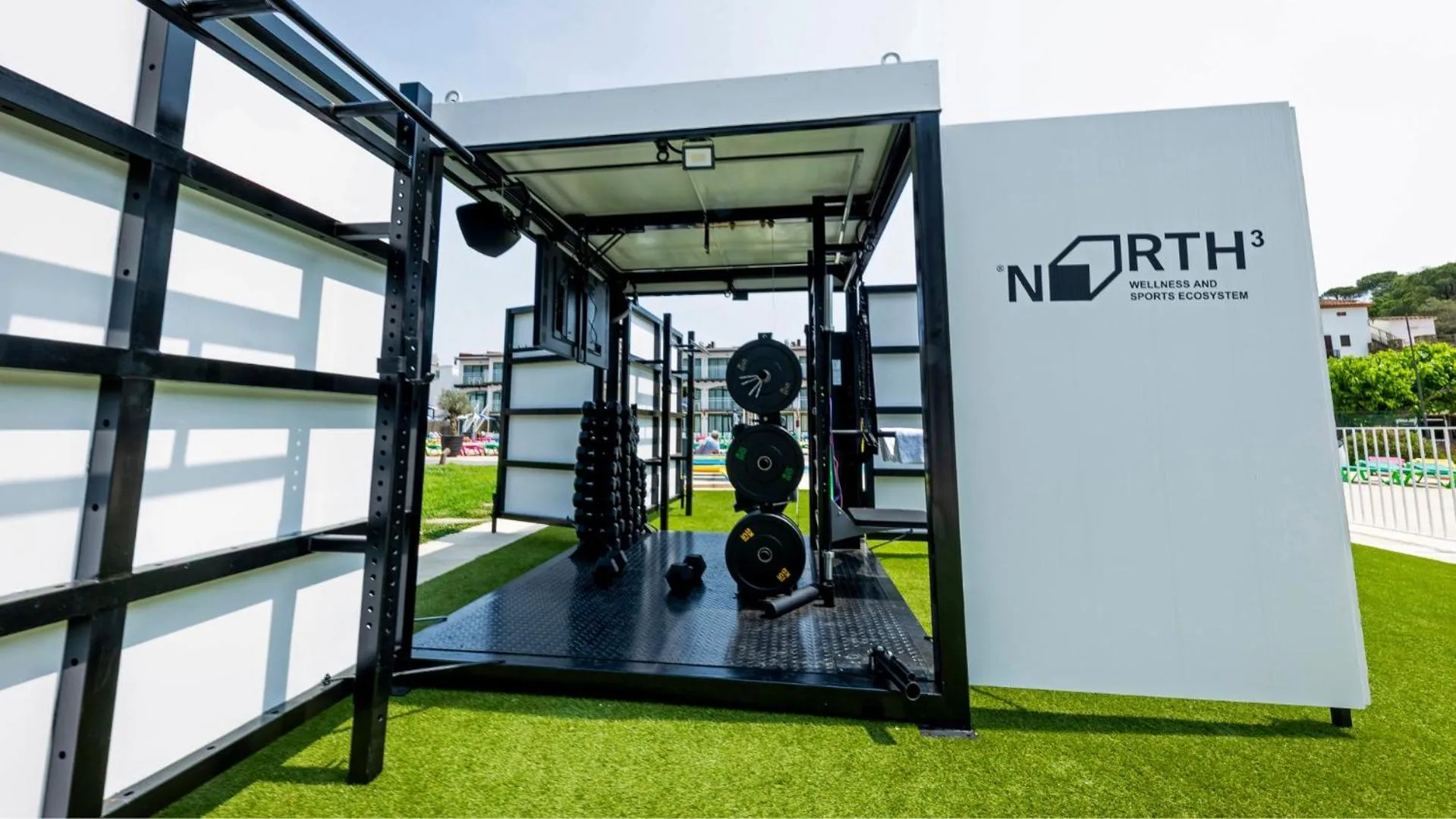 Fitness centre/facilities in Medplaya Aparthotel Sant Eloi