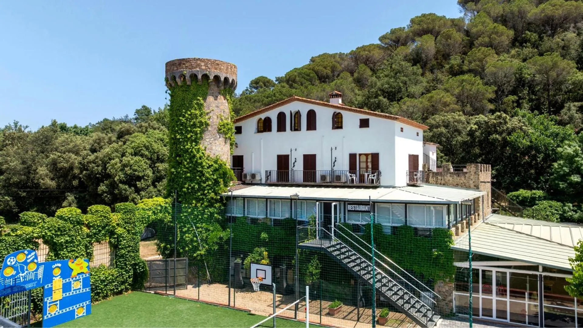 Property building in Medplaya Aparthotel Sant Eloi