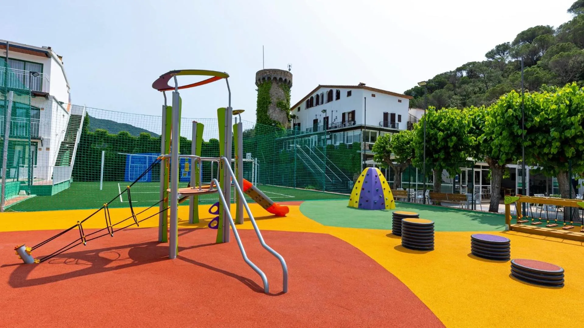 Children play ground in Medplaya Aparthotel Sant Eloi