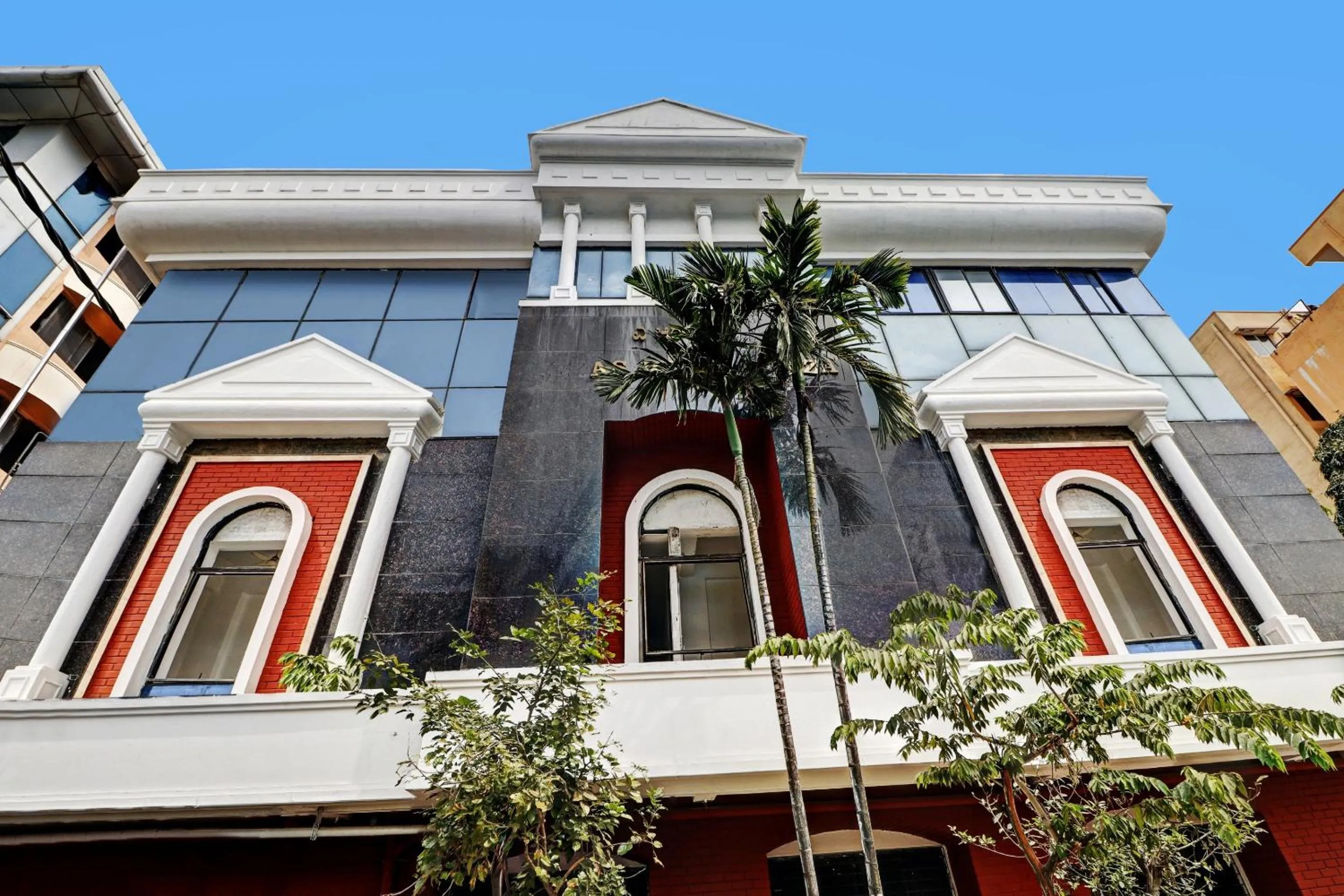 Facade/entrance in Hotel O Pride Inn