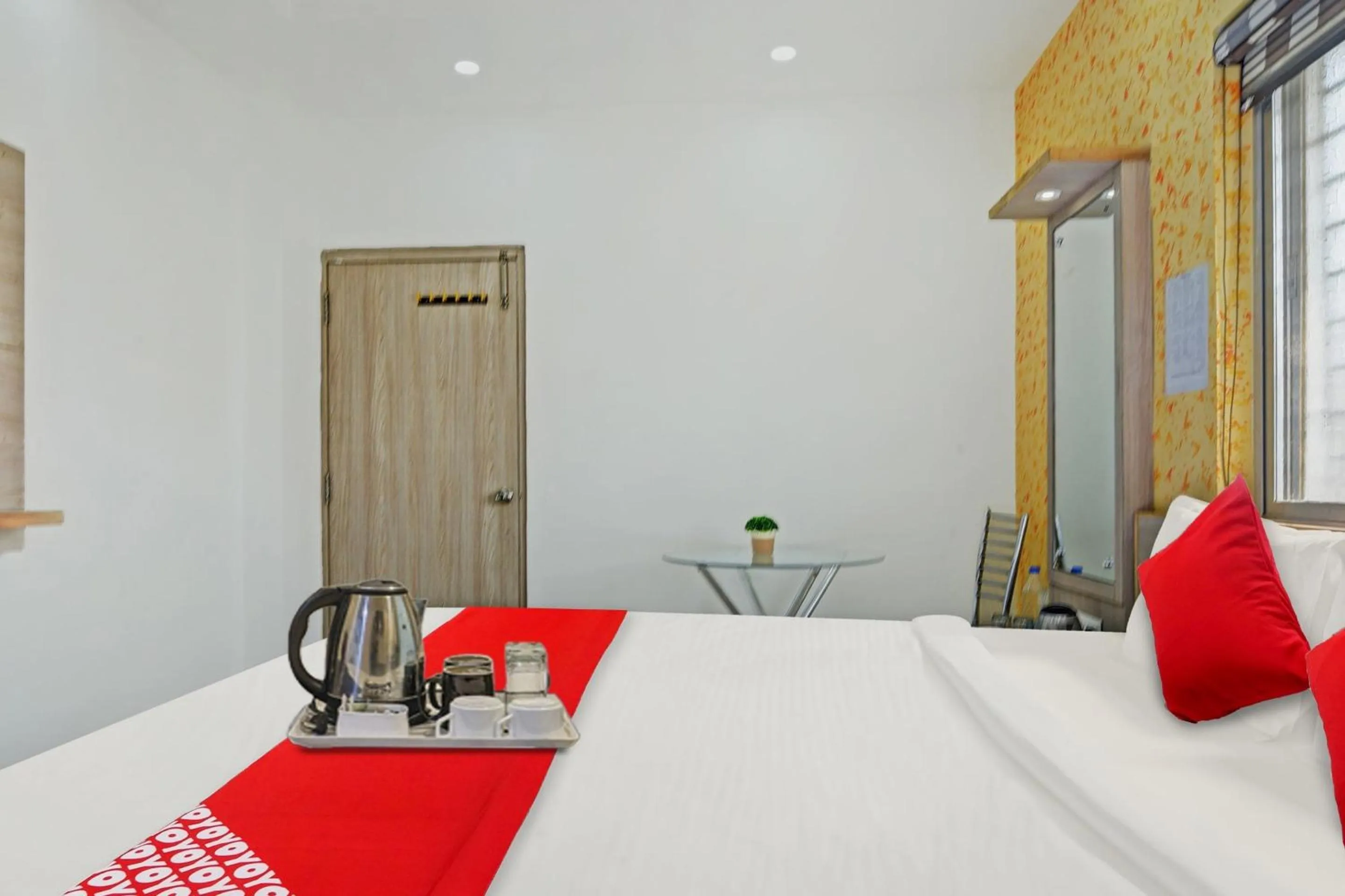 Bedroom, Bed in Hotel O Aura Hotel Rajdhani Residency