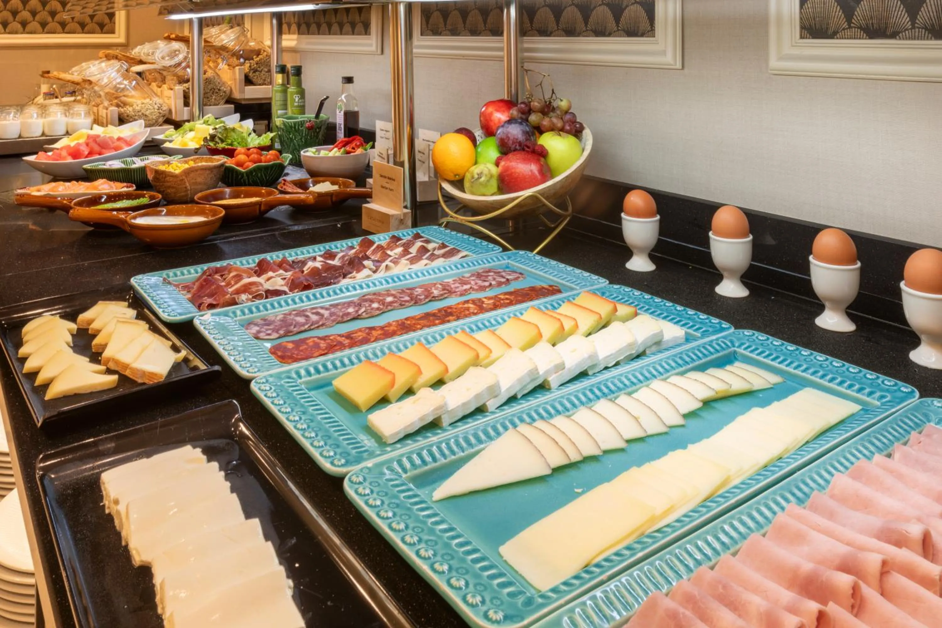 Breakfast in Catalonia Las Cortes