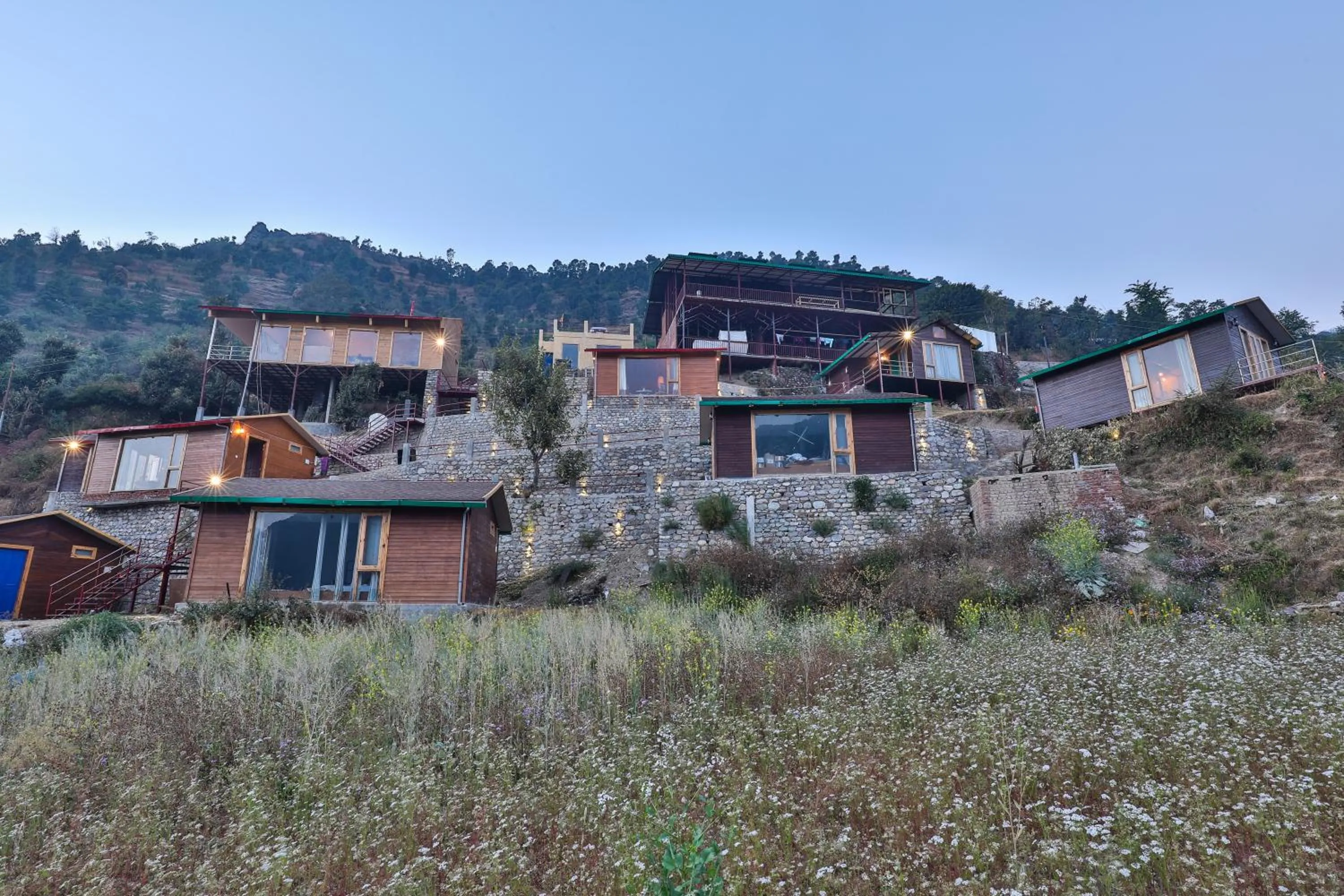 Property building in Seclude Pangot, Perch