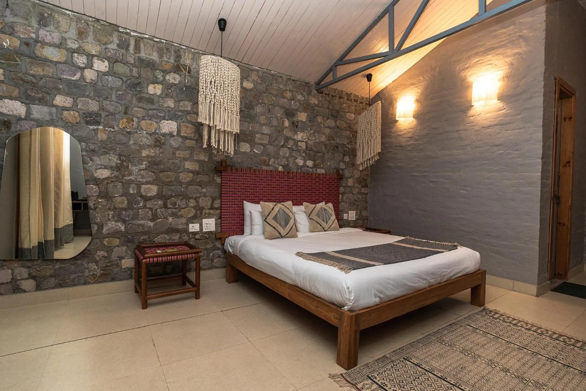 Bedroom, Bed in Seclude Pangot, Perch