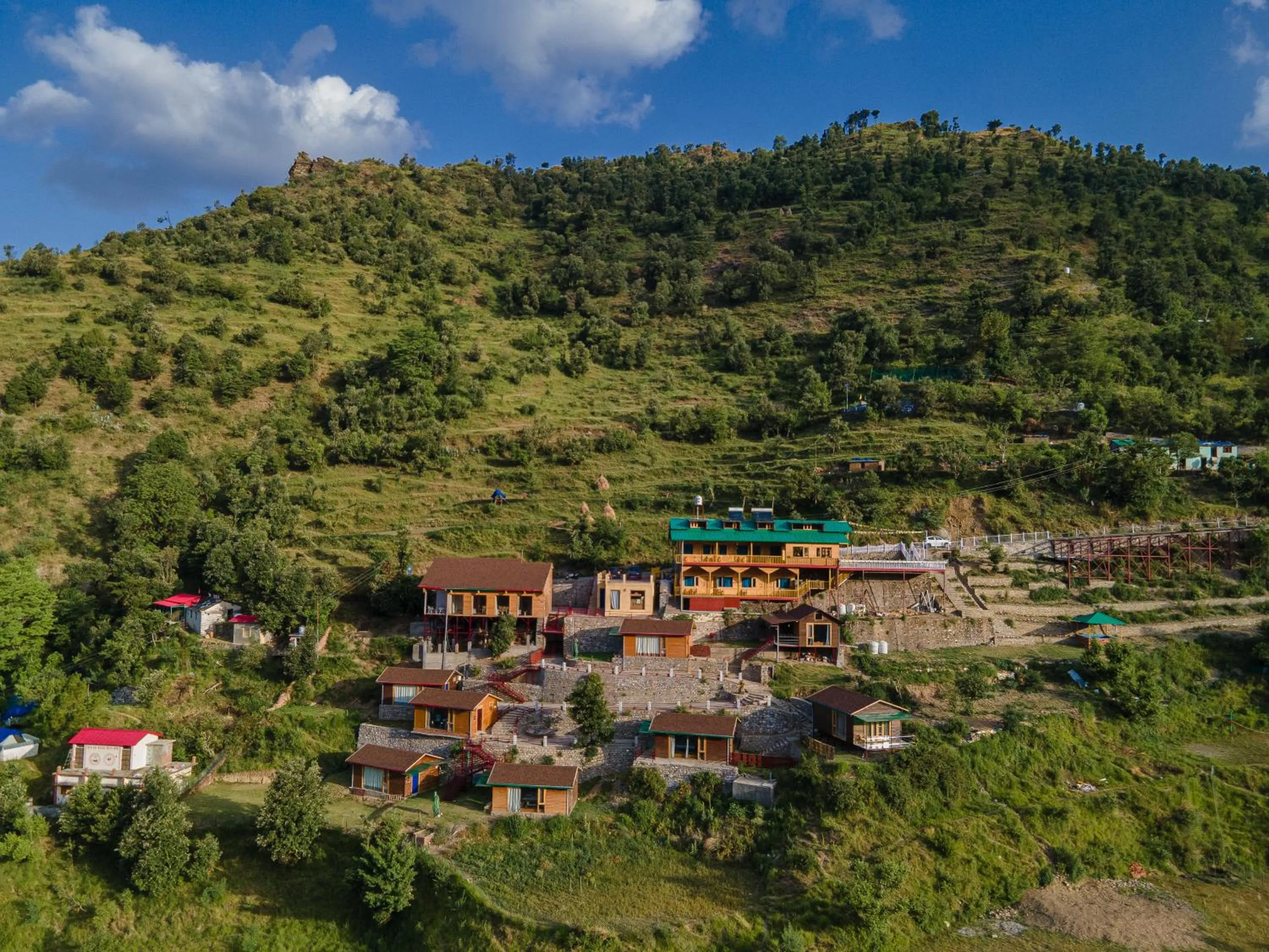 Property building in Seclude Pangot, Perch