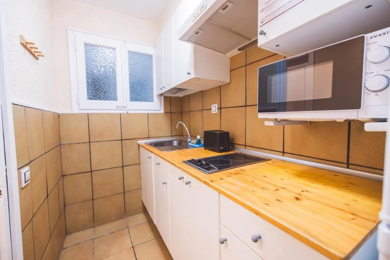 Kitchen or kitchenette in Hotel Rural y Apartamentos Villa Engracia