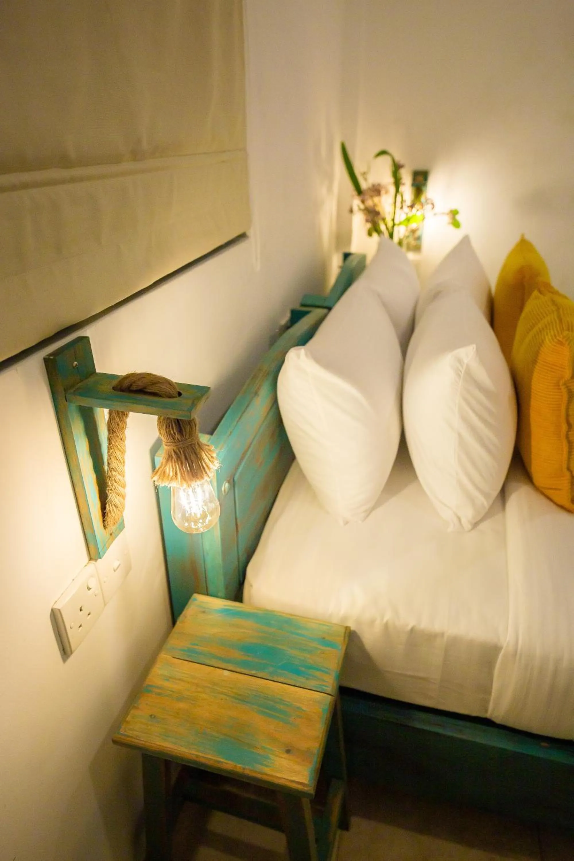 Bed in Moi Galle Fort by DBI