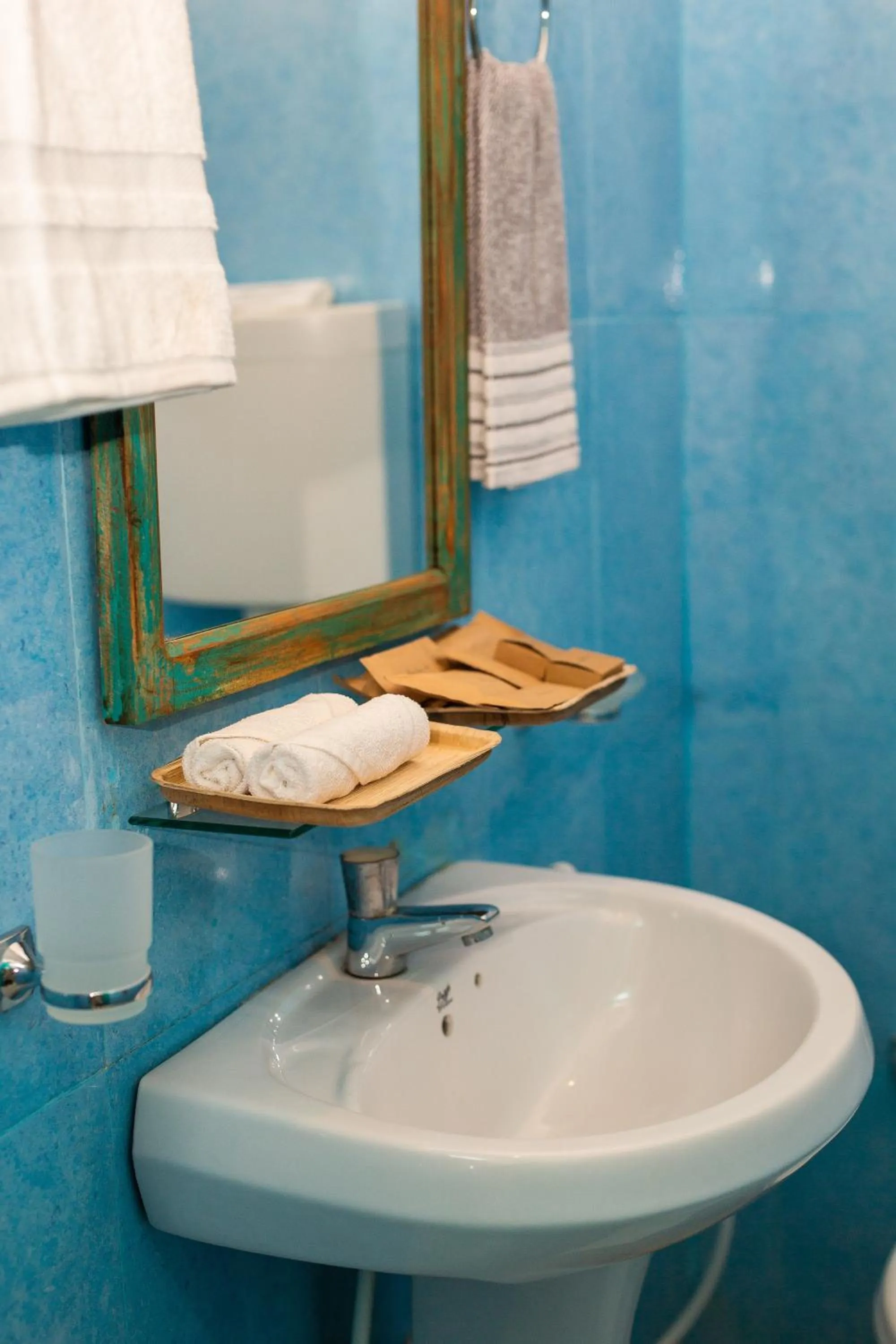 Bathroom in Moi Galle Fort by DBI