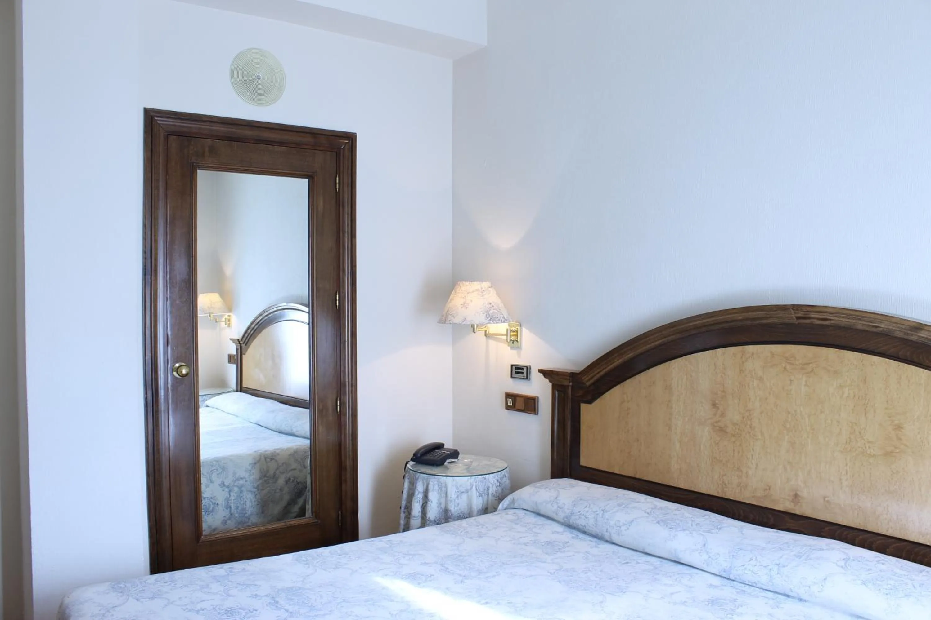 Bedroom in Hotel Monterrey