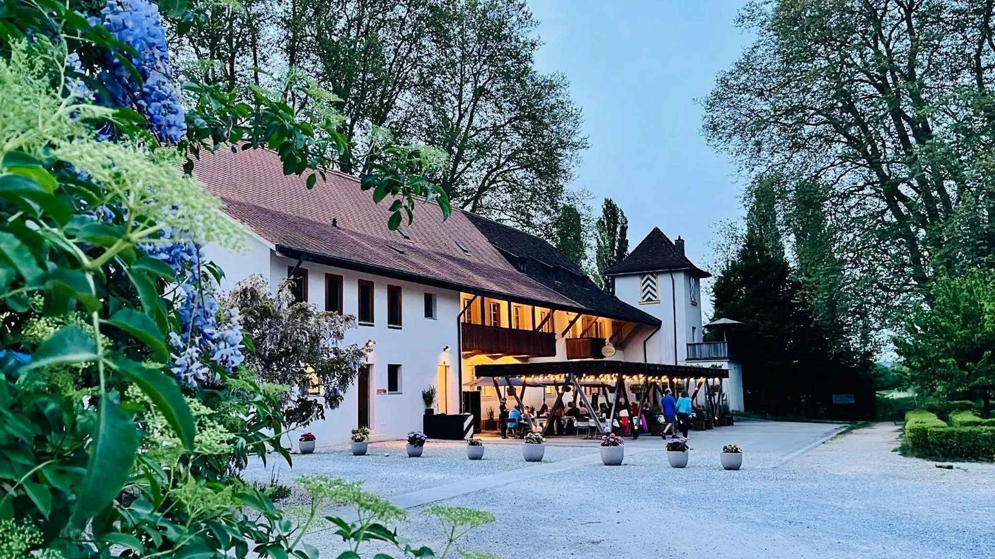 Property building in Hôtel Domaine de la Sauge