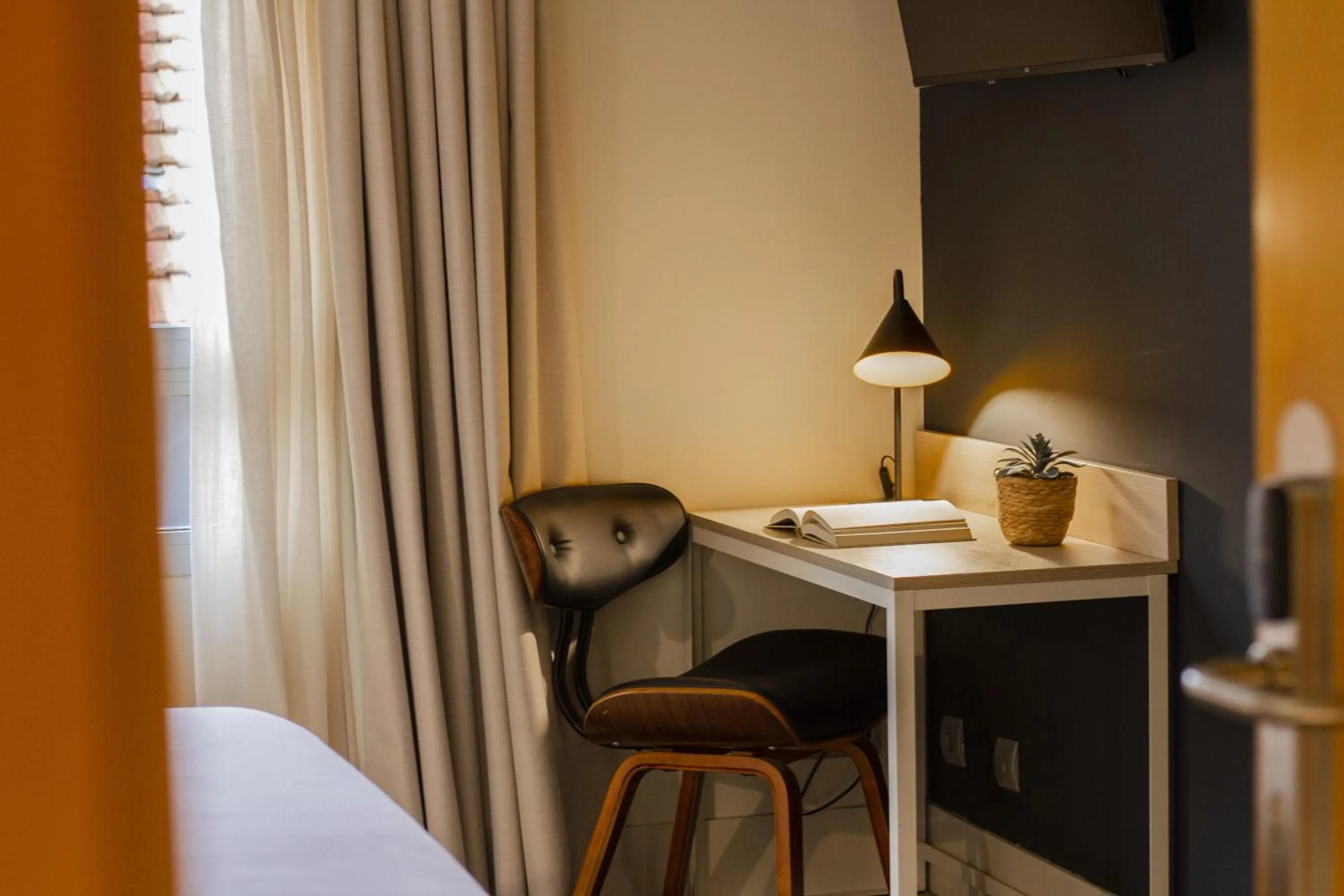 Bedroom, Bed in room Select Bilbao