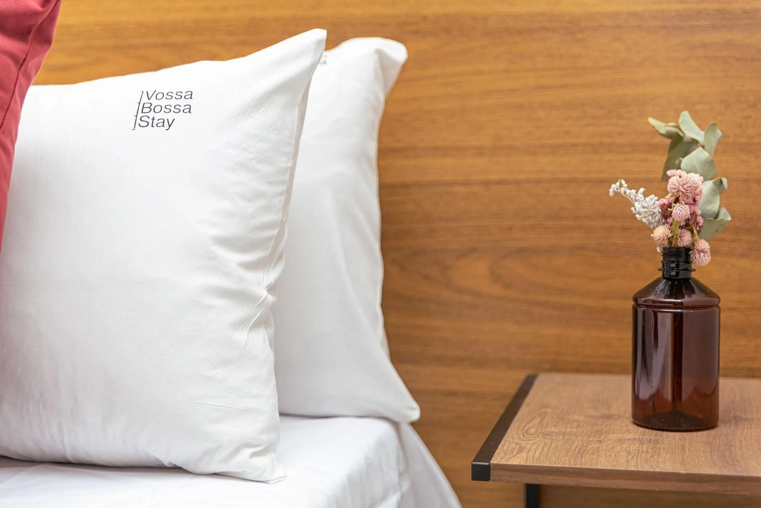 Bed in Vossa Bossa Capote Valente