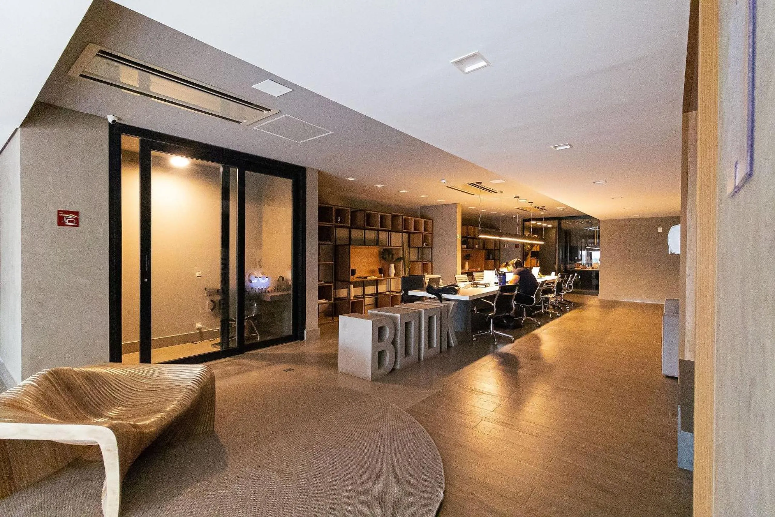 Vossa Bossa Capote Valente