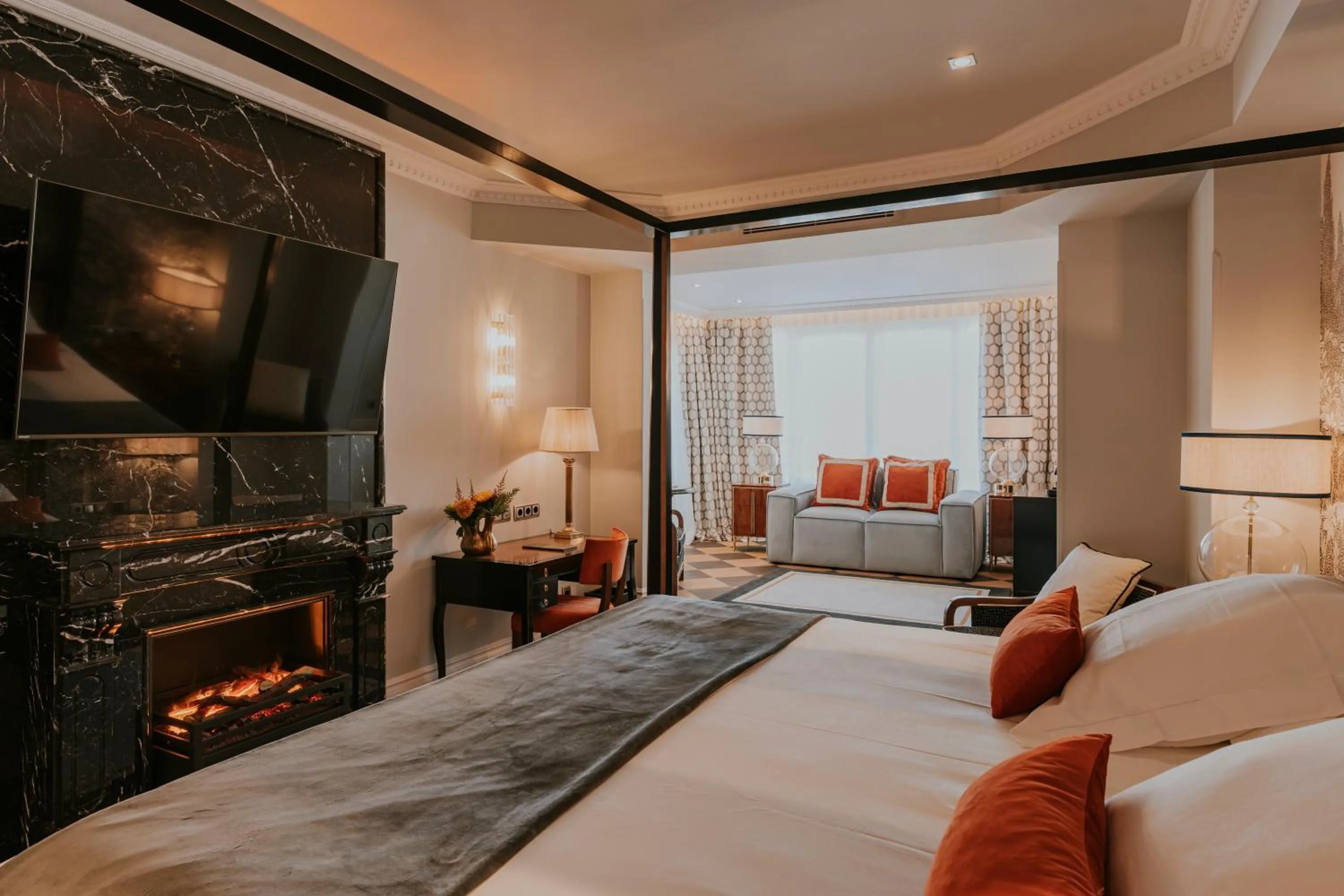 Photo of the whole room, Bed in Wellington Hotel & Spa Madrid