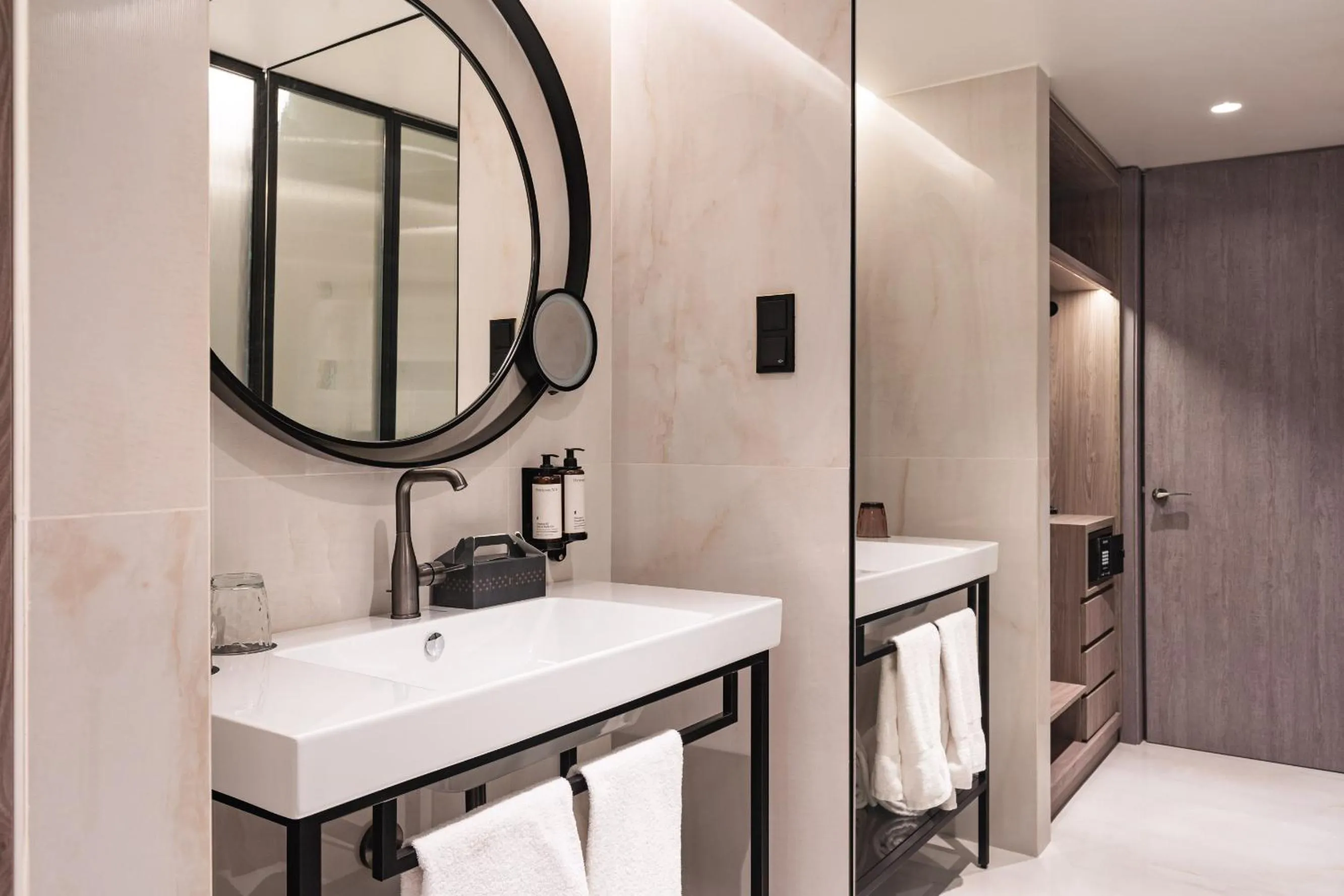 Bathroom in LUSTER Hotel