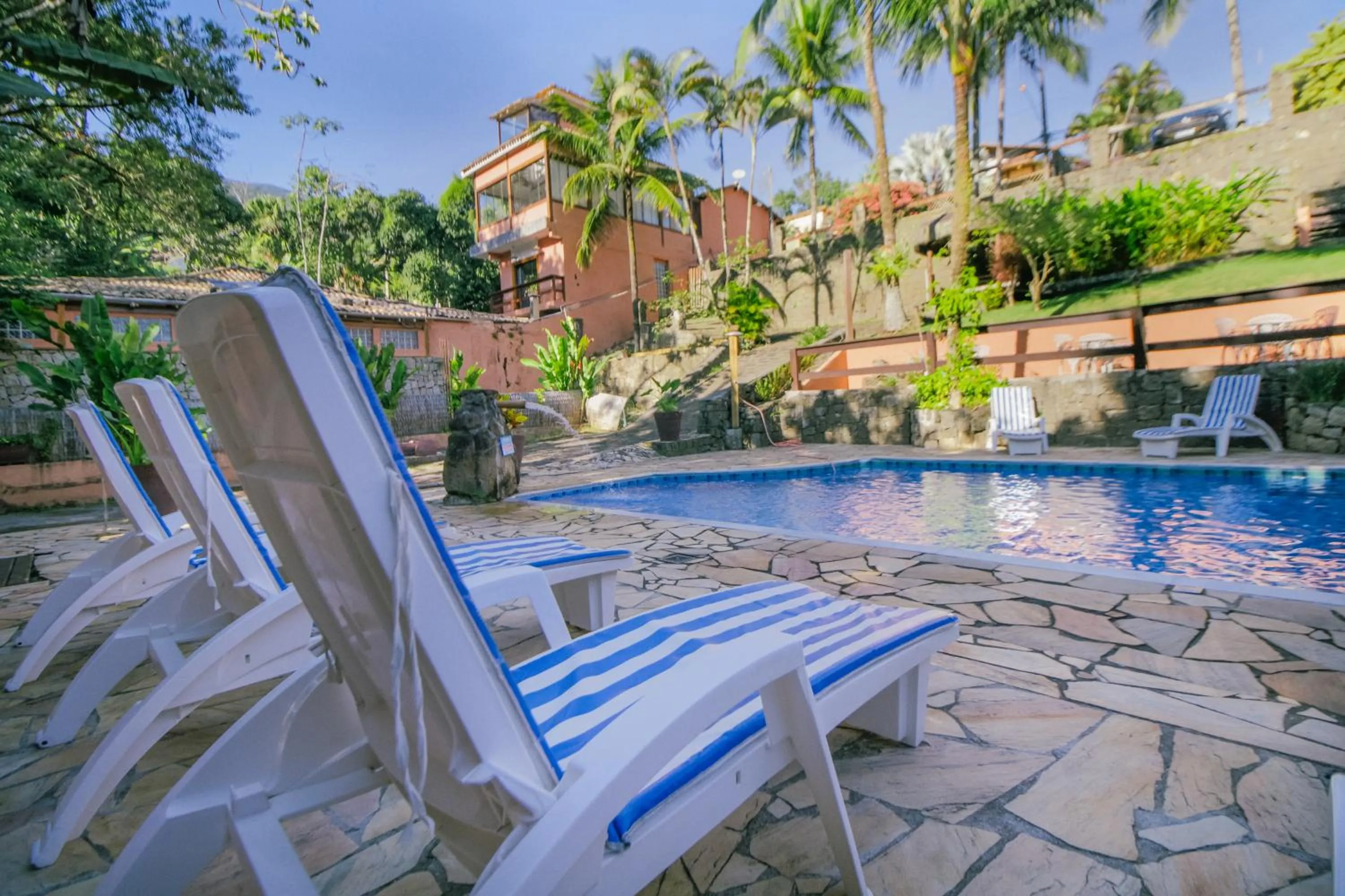 Garden view in VELINN Pousada Canoa Ilhabela