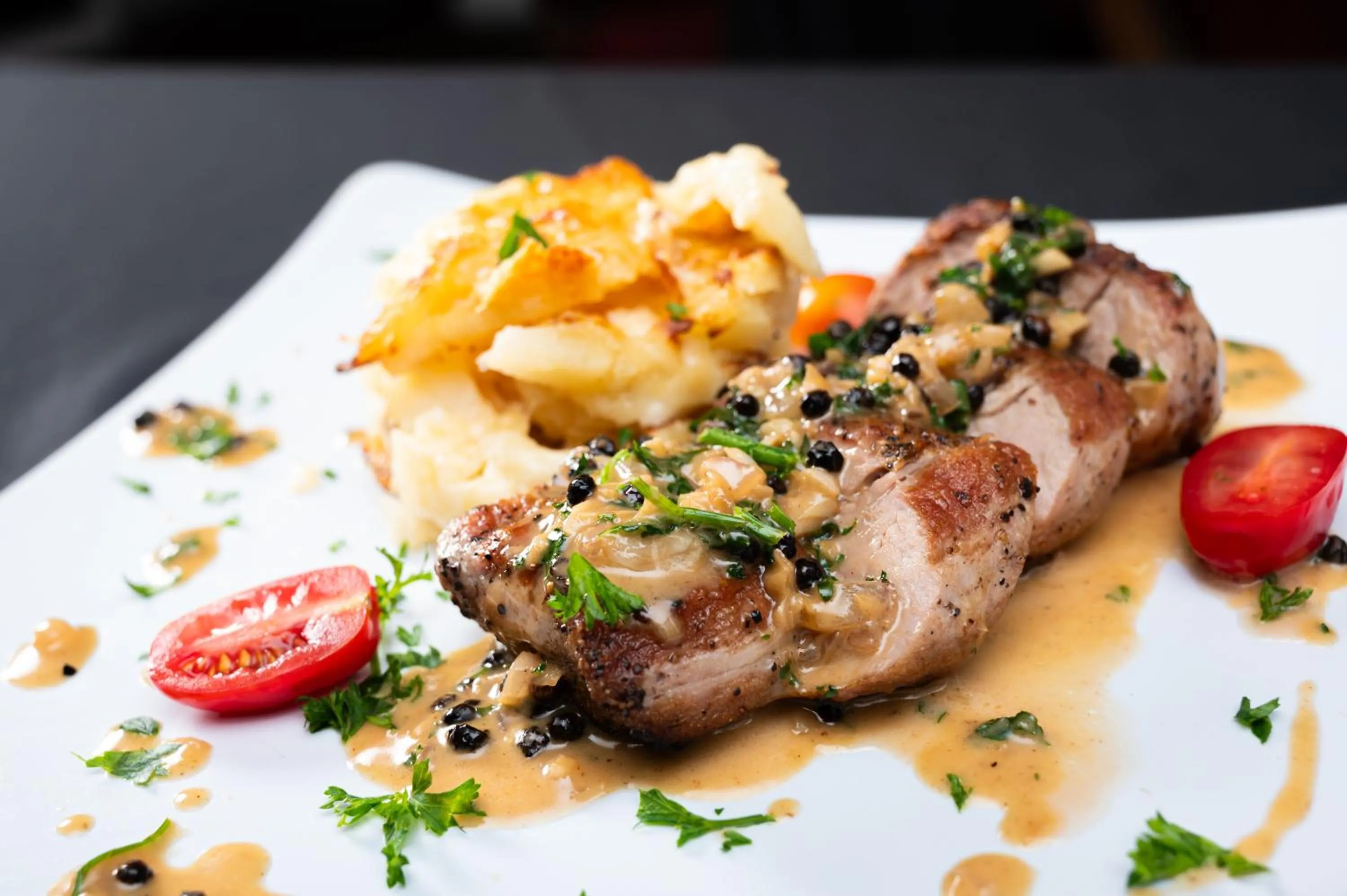 Restaurant/places to eat in The Inn at Cedar Grove