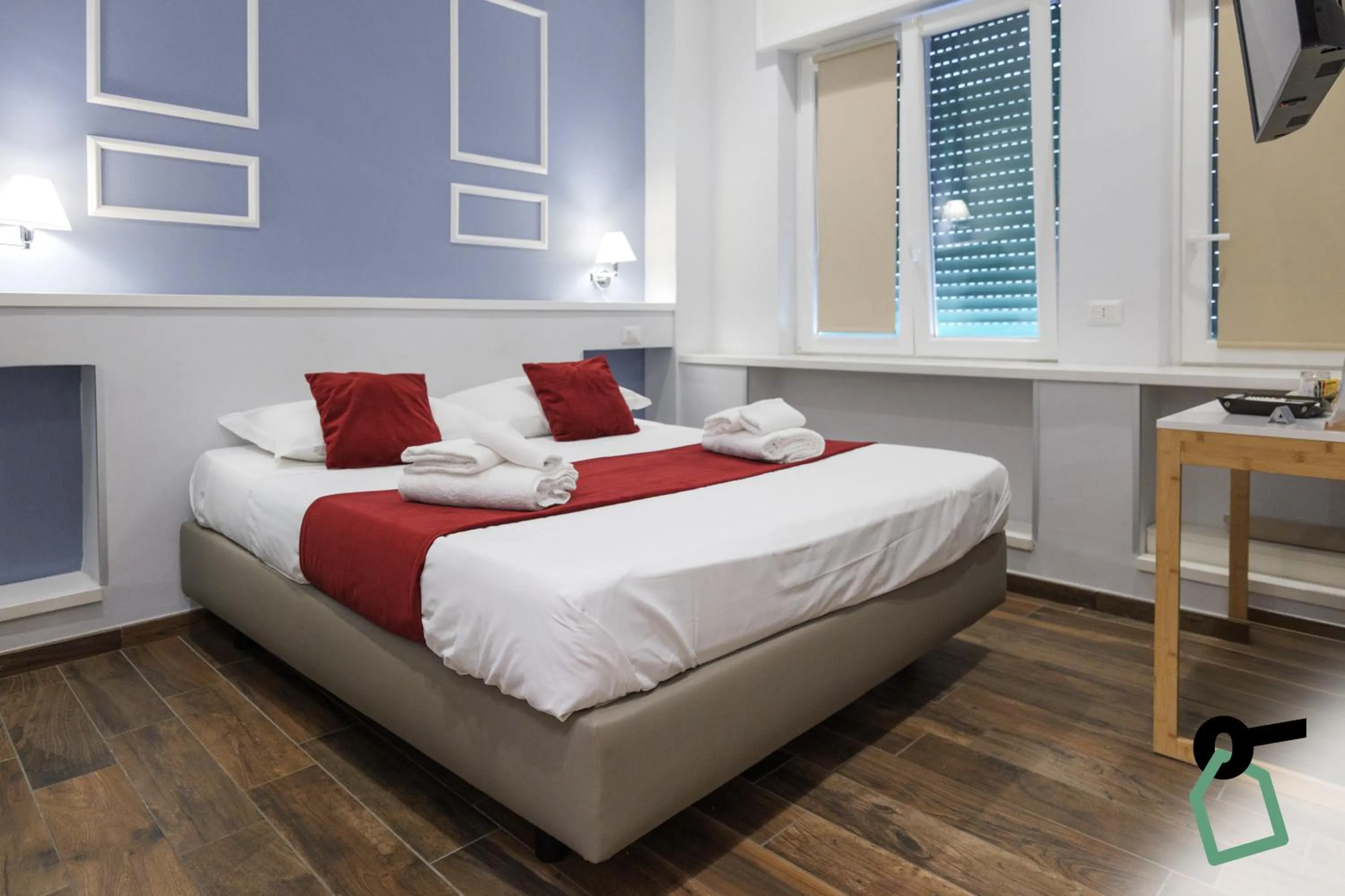 Bedroom, Bed in HOTIDAY Room Collection - Napoli Botanique