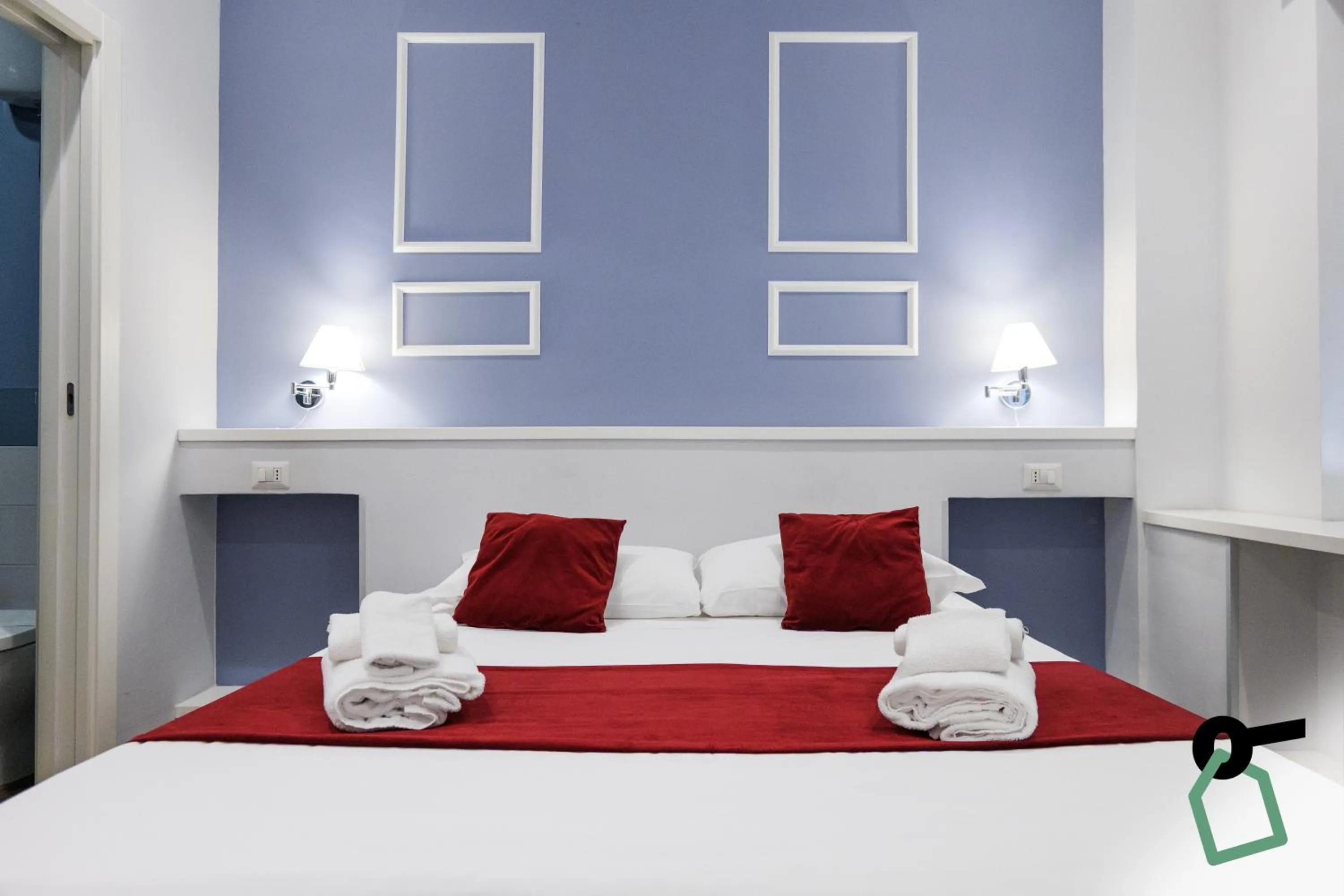 Bed in HOTIDAY Room Collection - Napoli Botanique