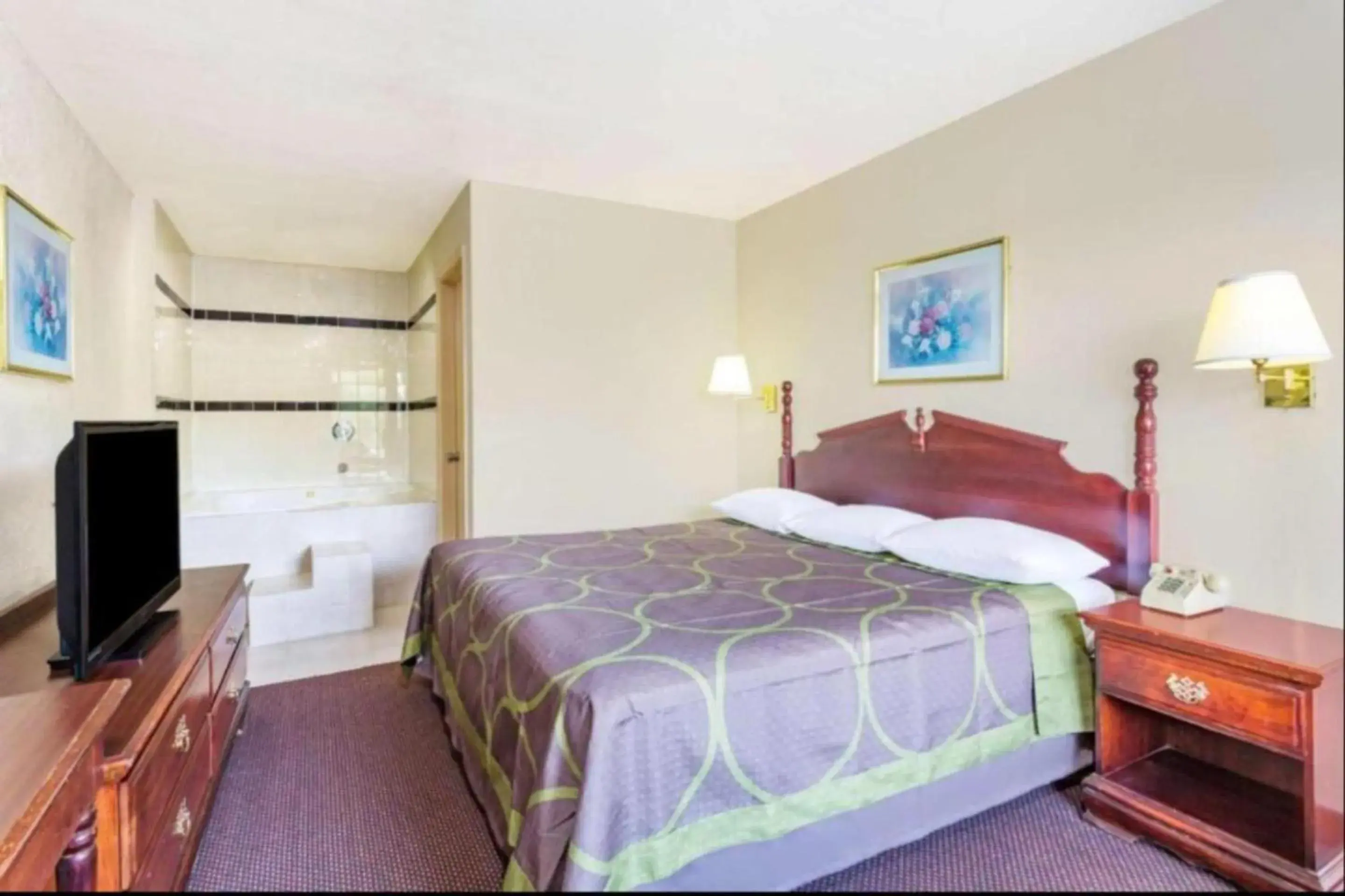 1 Bedroom Suite Accessible in Ashland Studio Inn Richmond North near Kings Dominion -Listing Partner 1 Bedroom Suite Accessible in Ashland Studio Inn Richmond North near Kings Dominion -Listing Partner